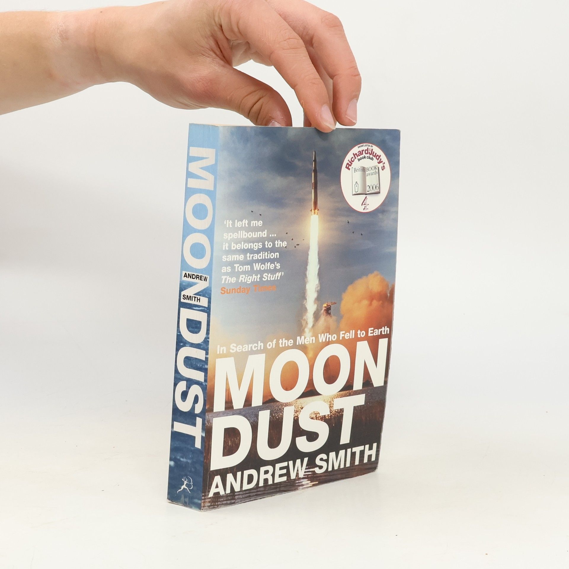 Andrew Smith Moondust