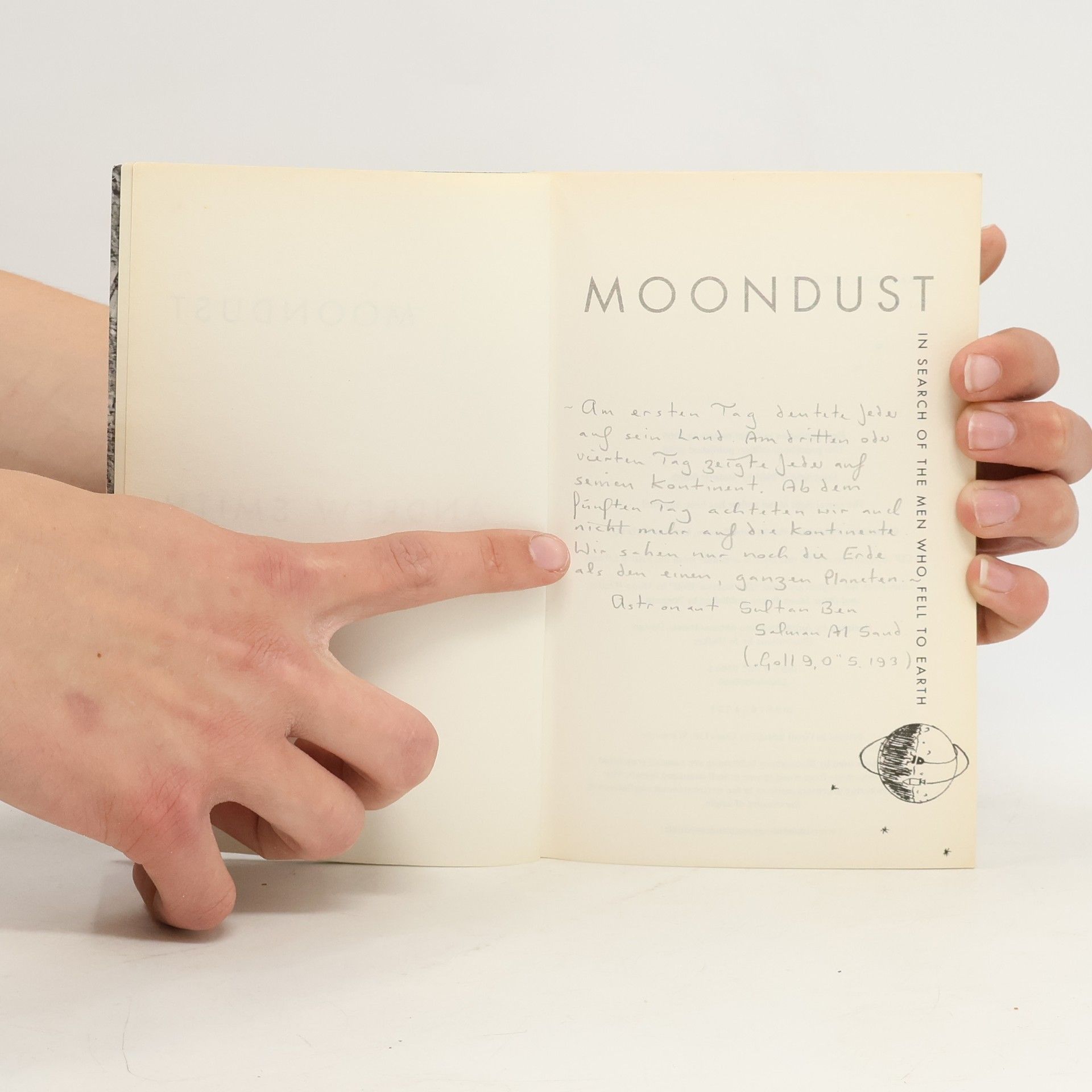 Andrew Smith Moondust