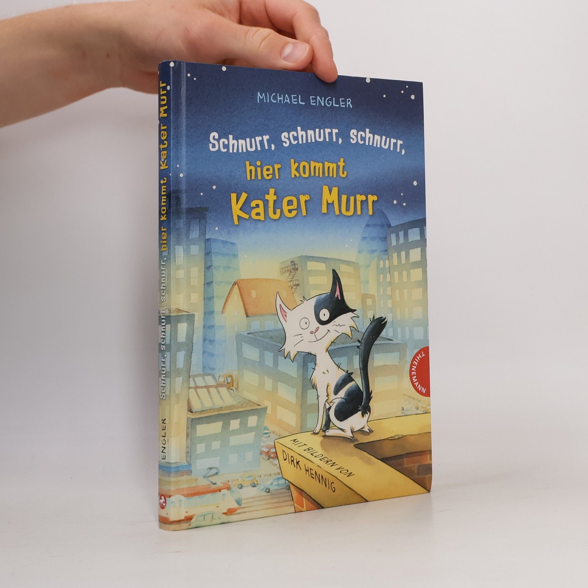 Schnurr, schnurr, schnurr, hier kommt Kater Murr
