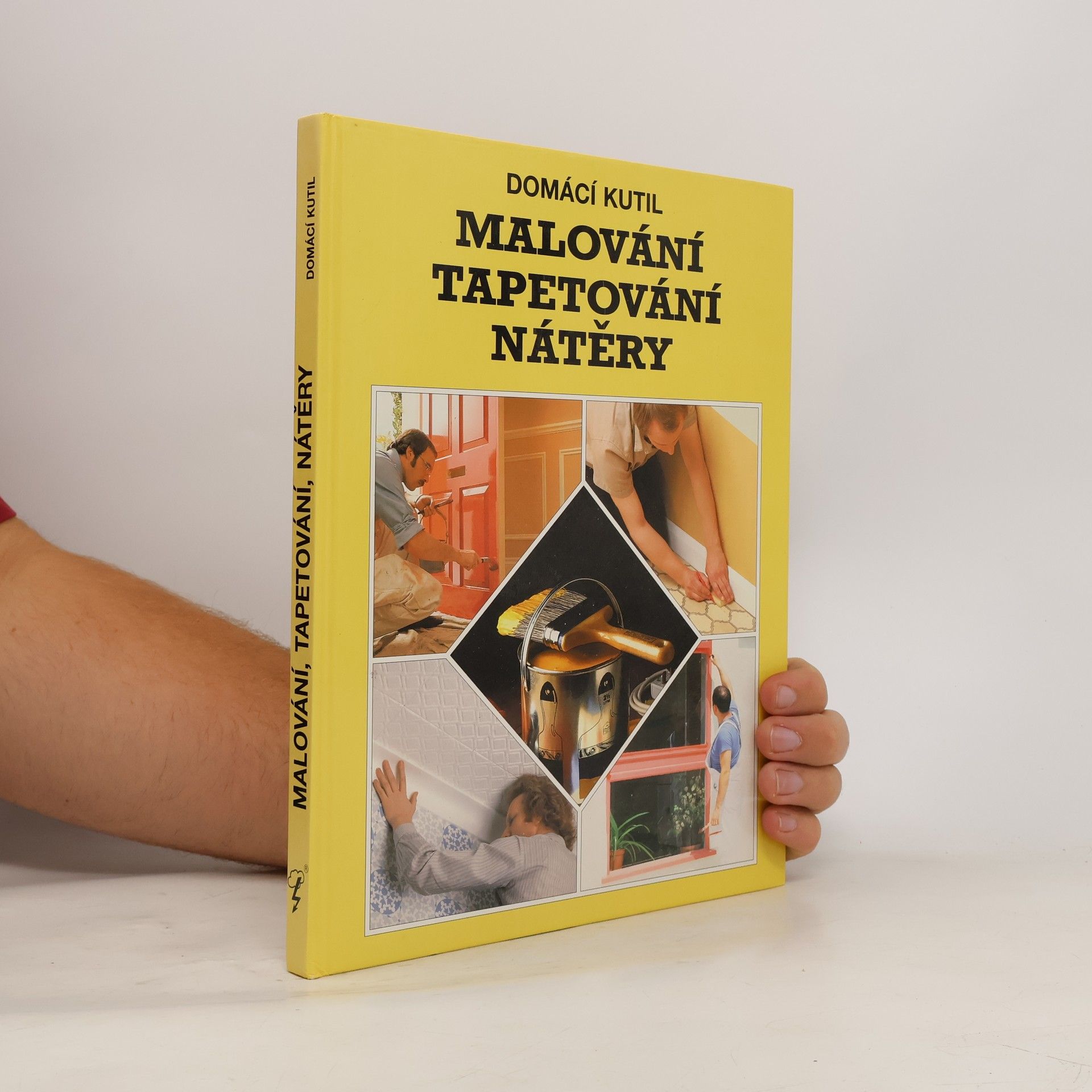 Jon Bouchier Malování, tapetování, nátěry