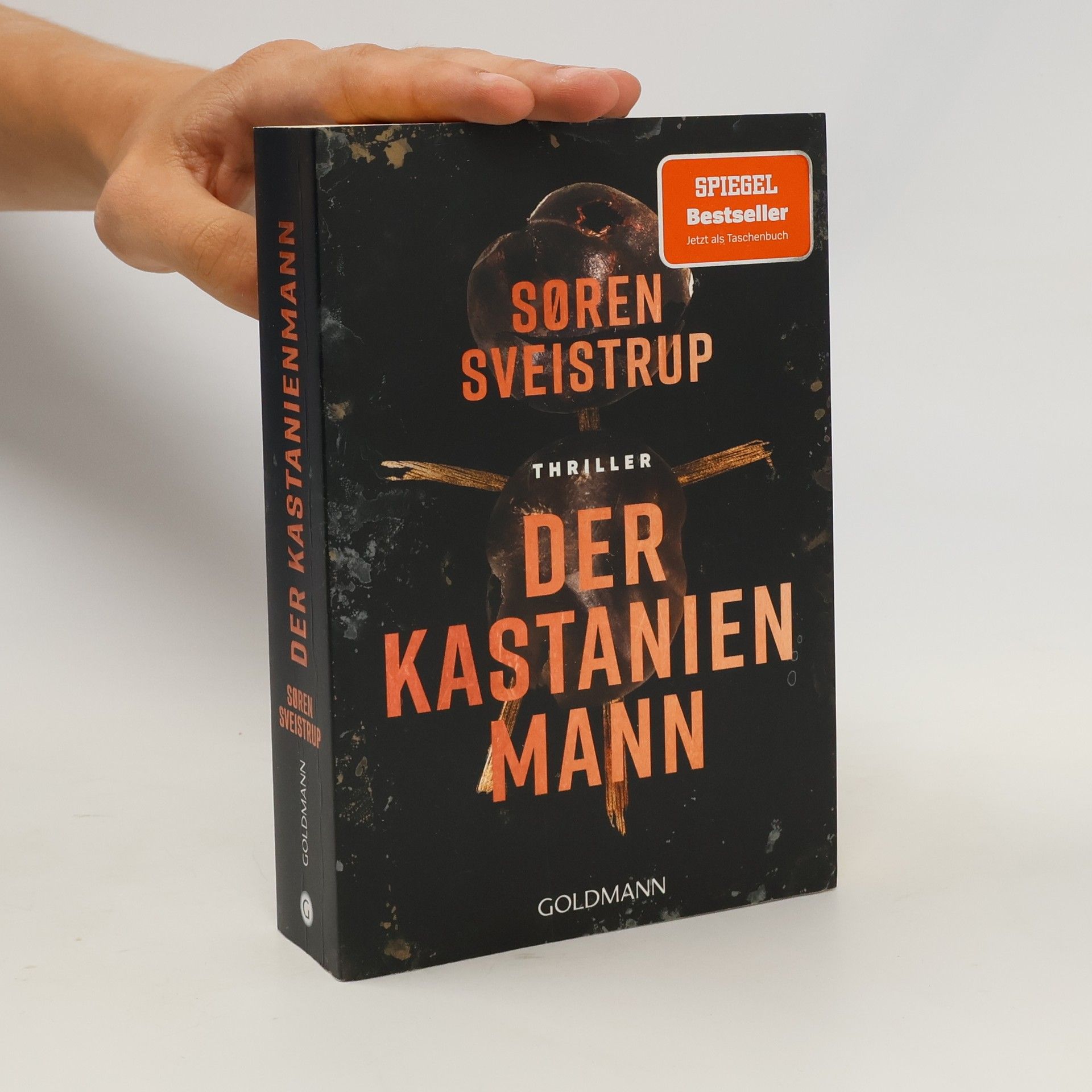 Søren Sveistrup Der Kastanienmann