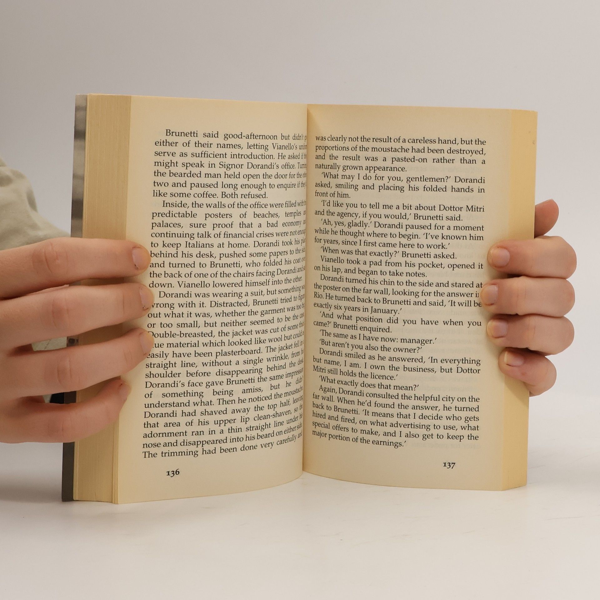 Donna Leon Fatal Remedies