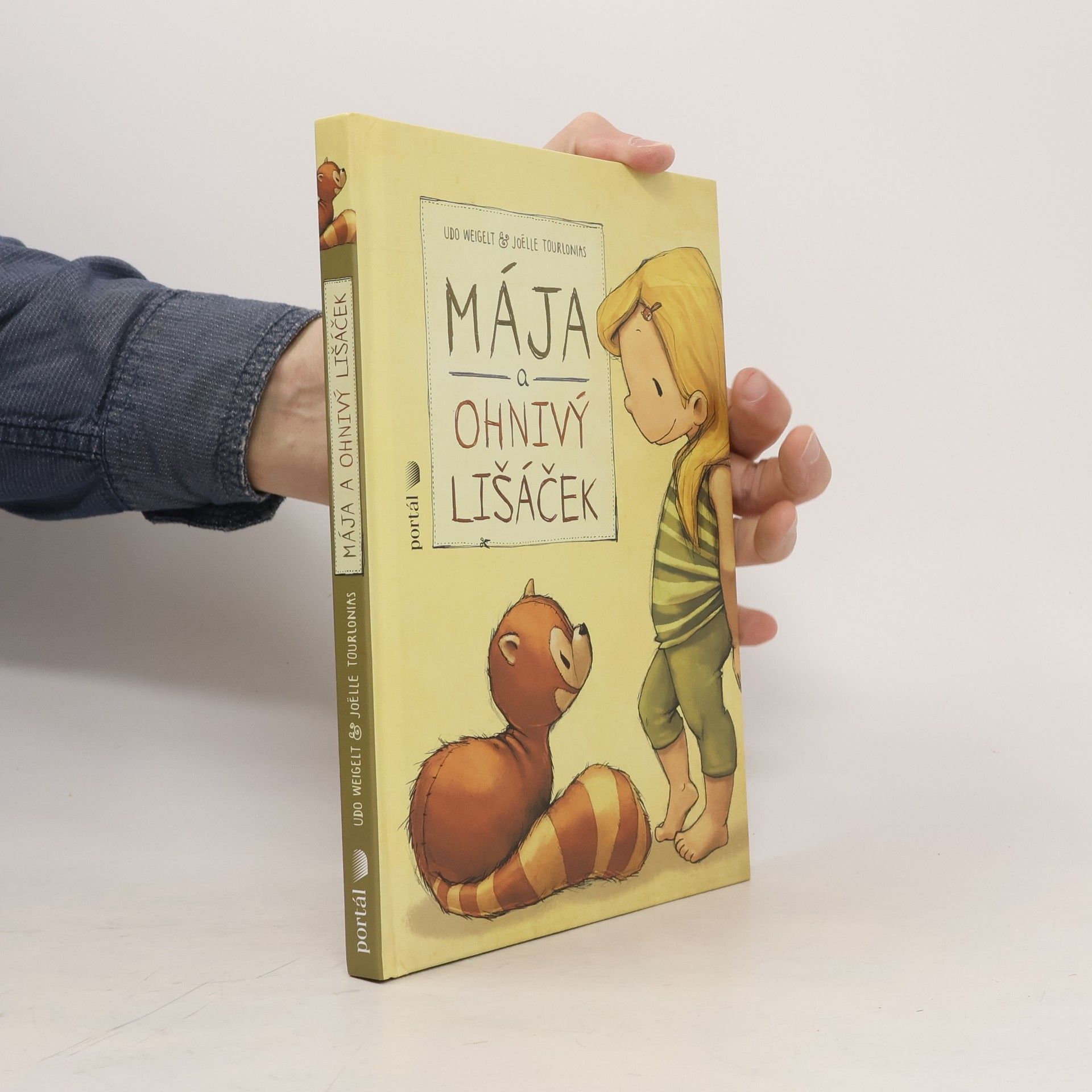 Udo Weigelt Mája a ohnivý lišáček