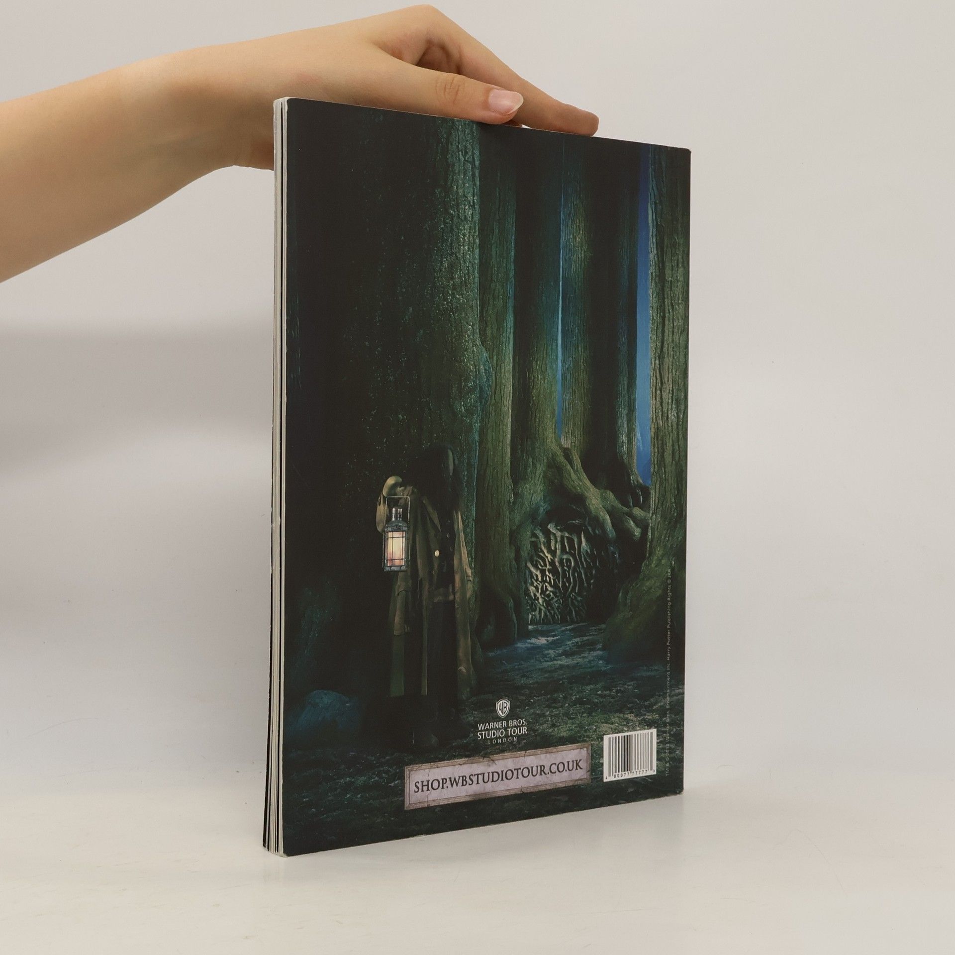 Autores varios The Making of Harry Potter. The Official Guide