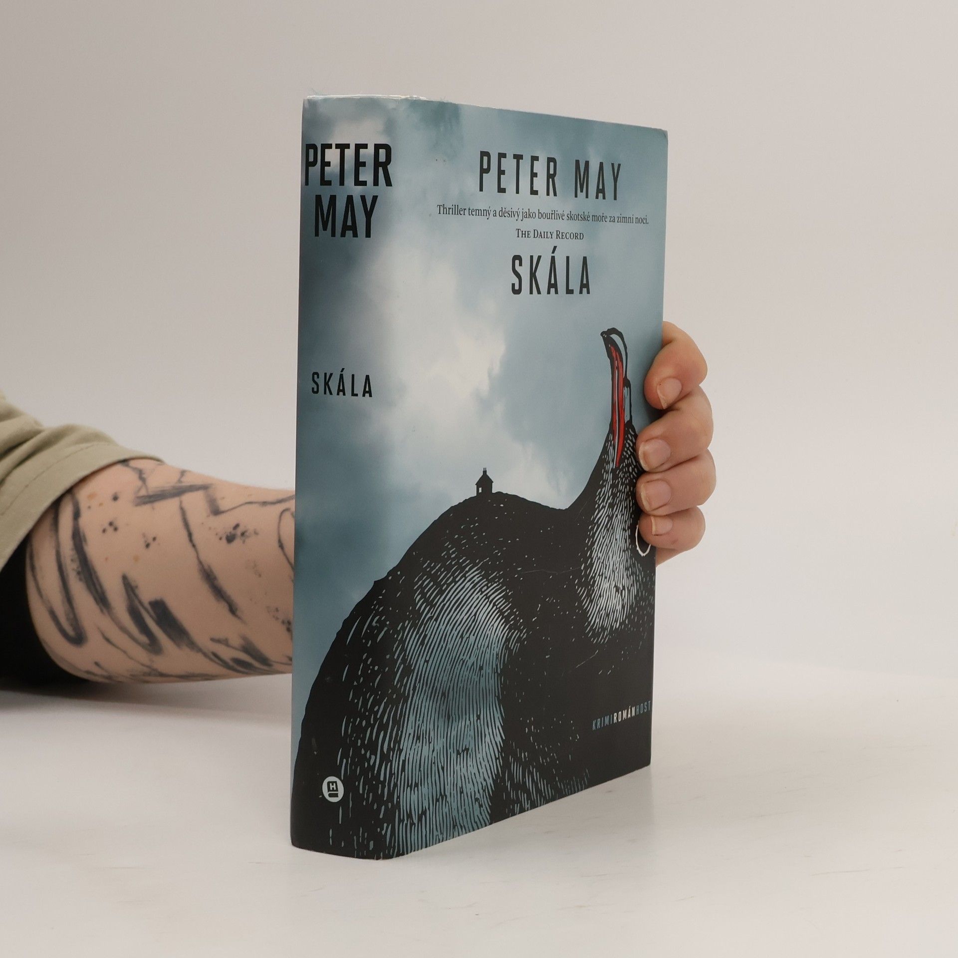 Peter May Skála