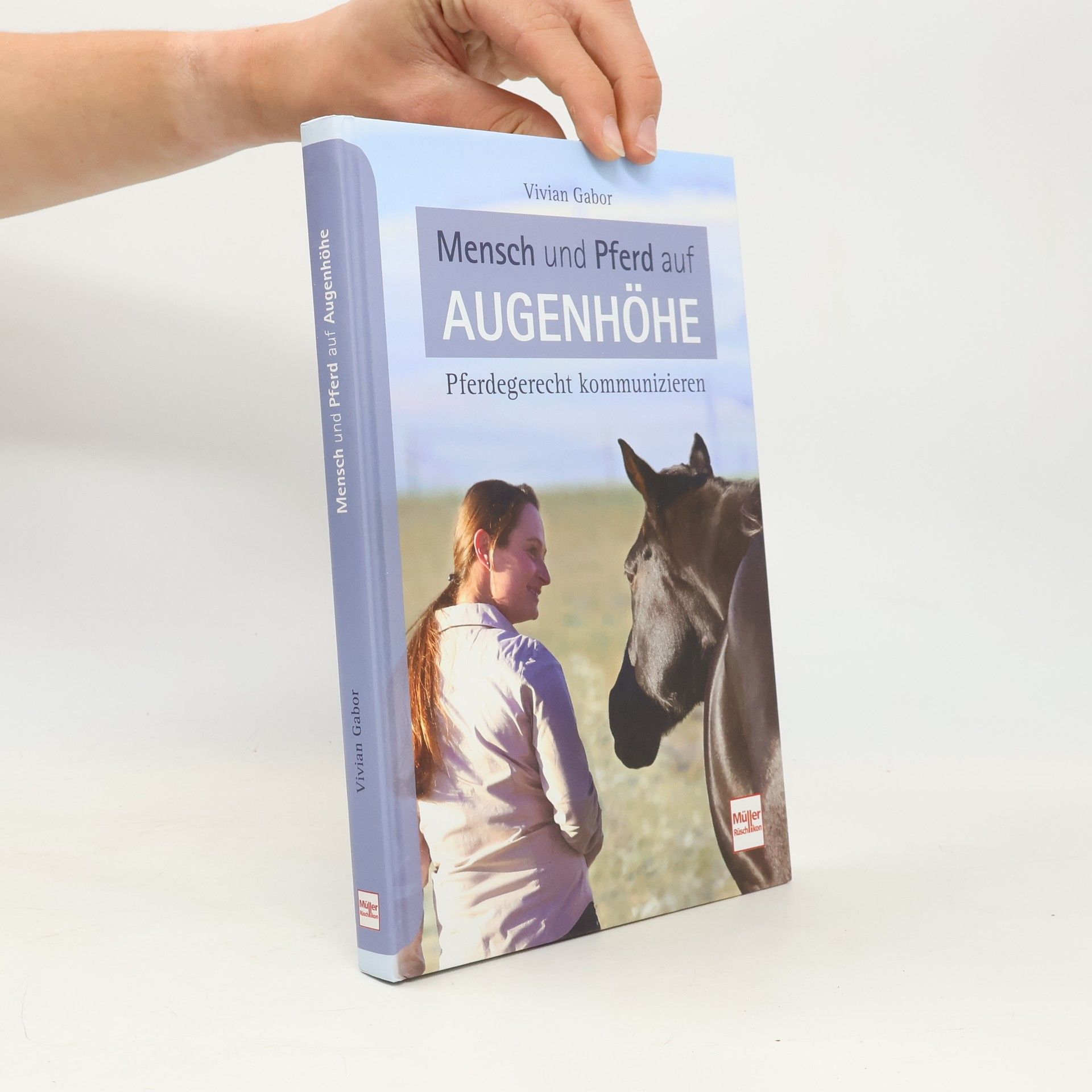 Vivian Gabor Mensch und Pferd auf Augenhöhe
