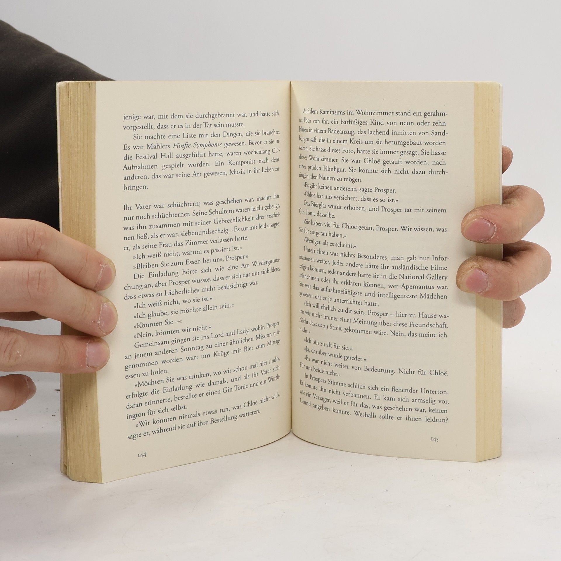 William Trevor Mogeln beim Canasta
