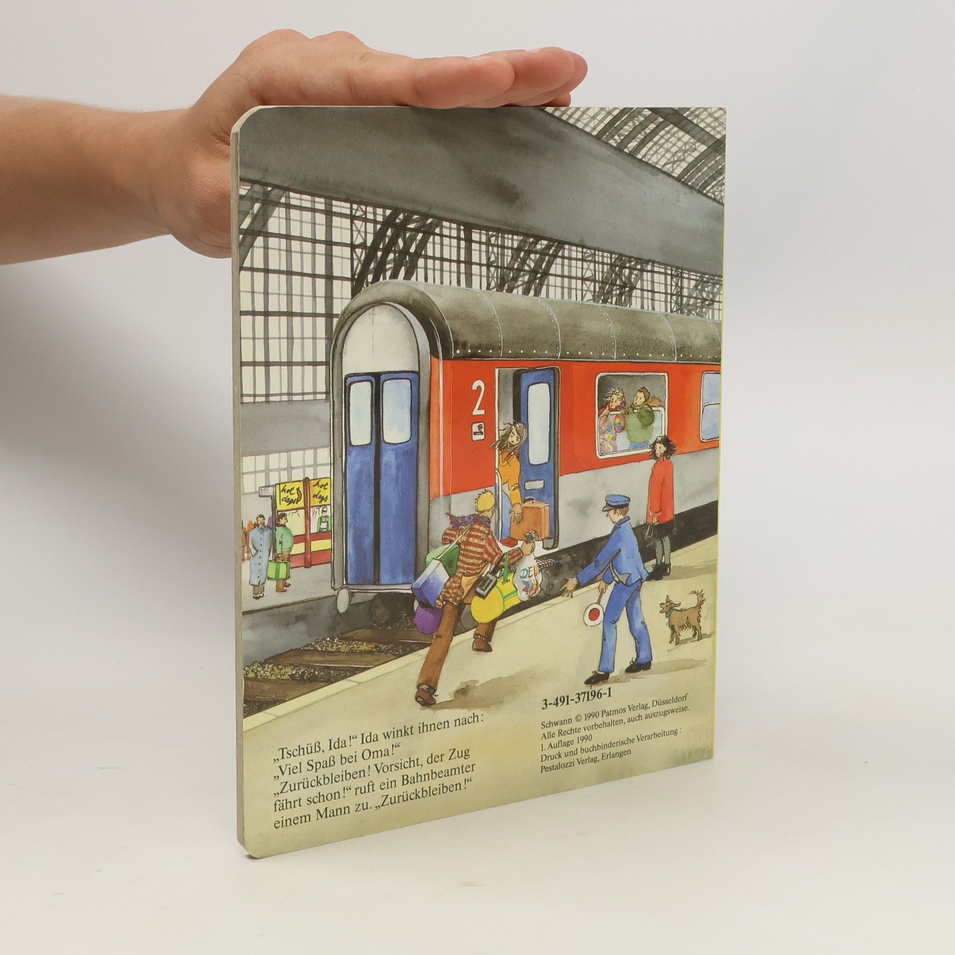 Eva-Marie Wandke Im Bahnhof