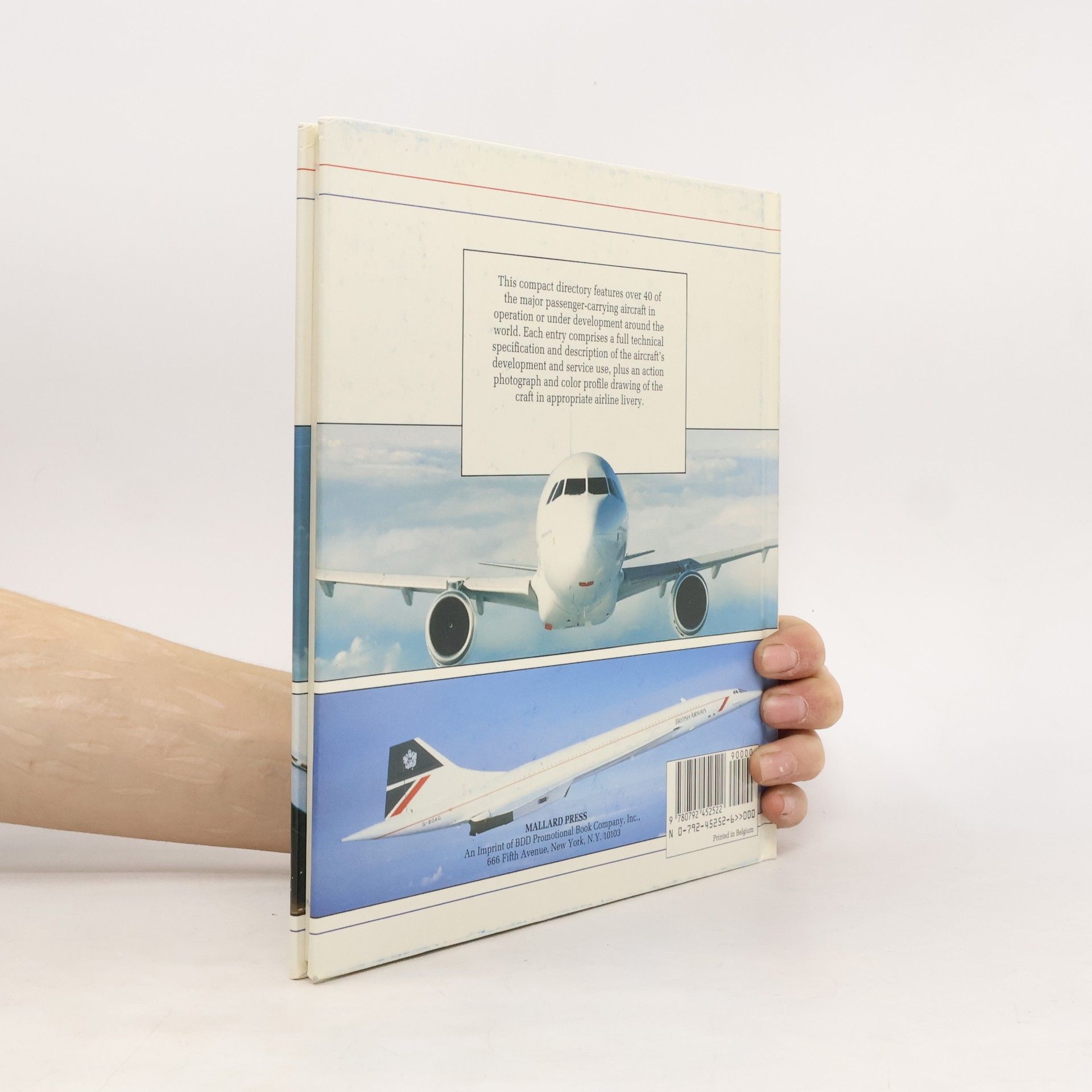 Bill Gunston World's Major Passenger Airlines