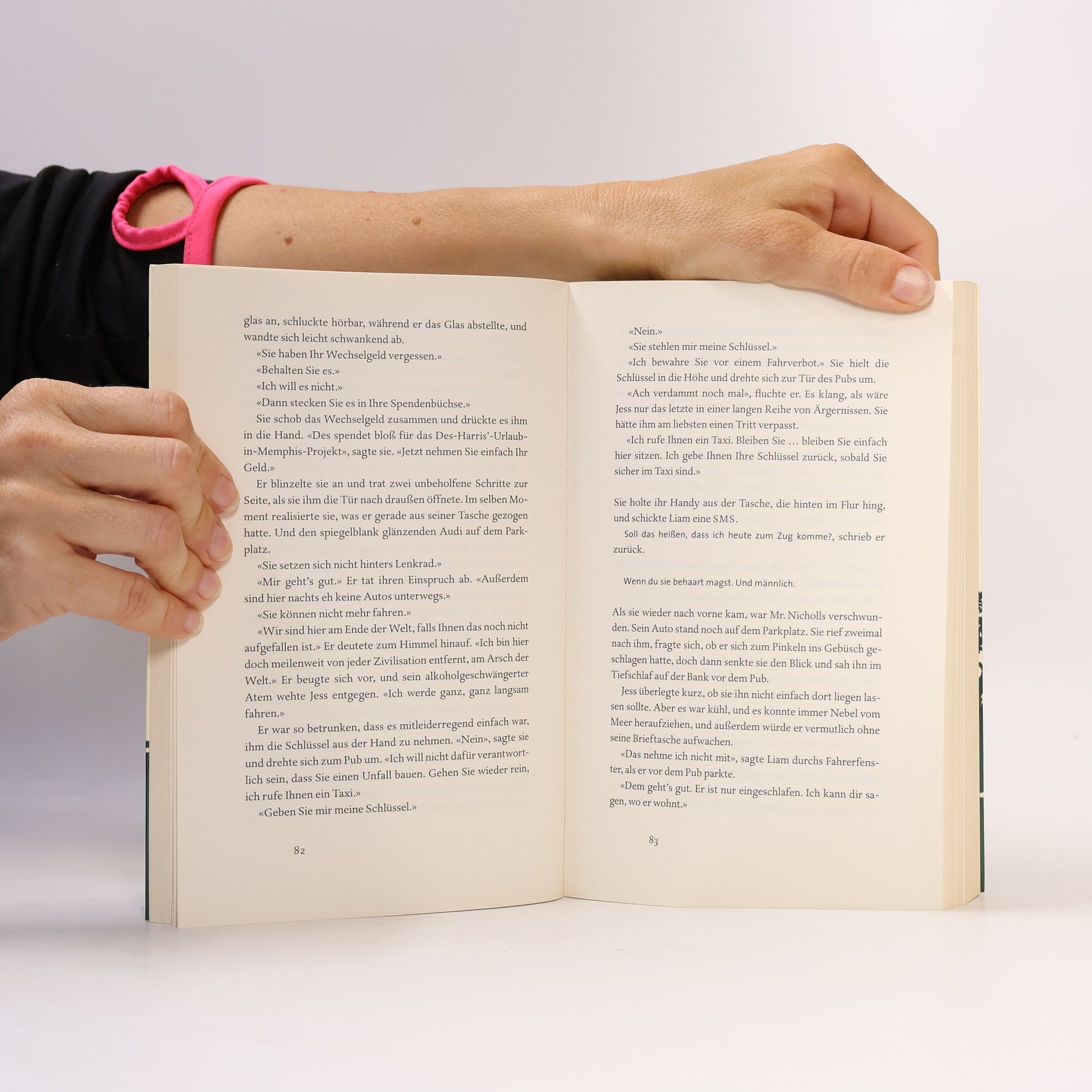 Jojo Moyes Weit weg und ganz nah