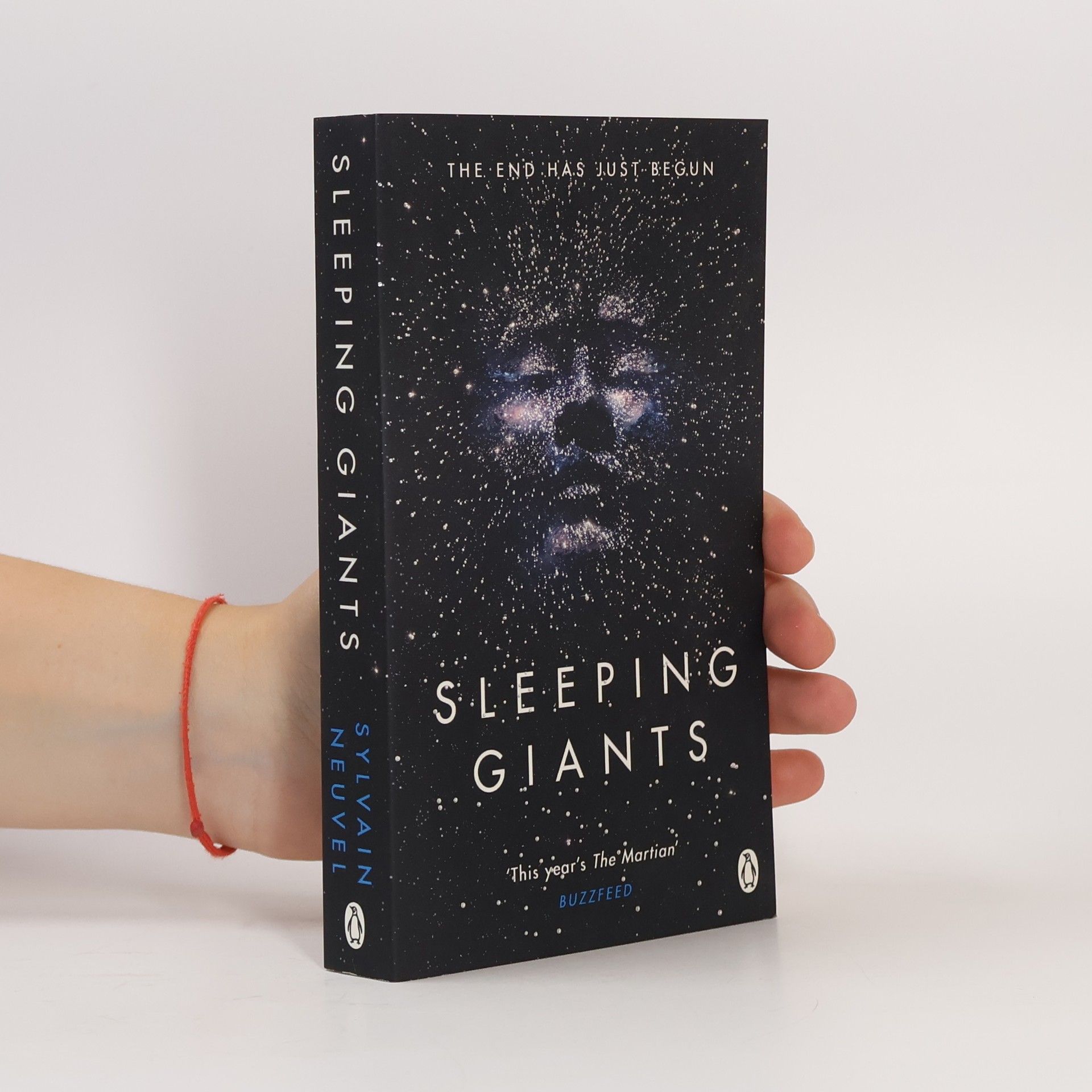 Sylvain Neuvel Sleeping giants
