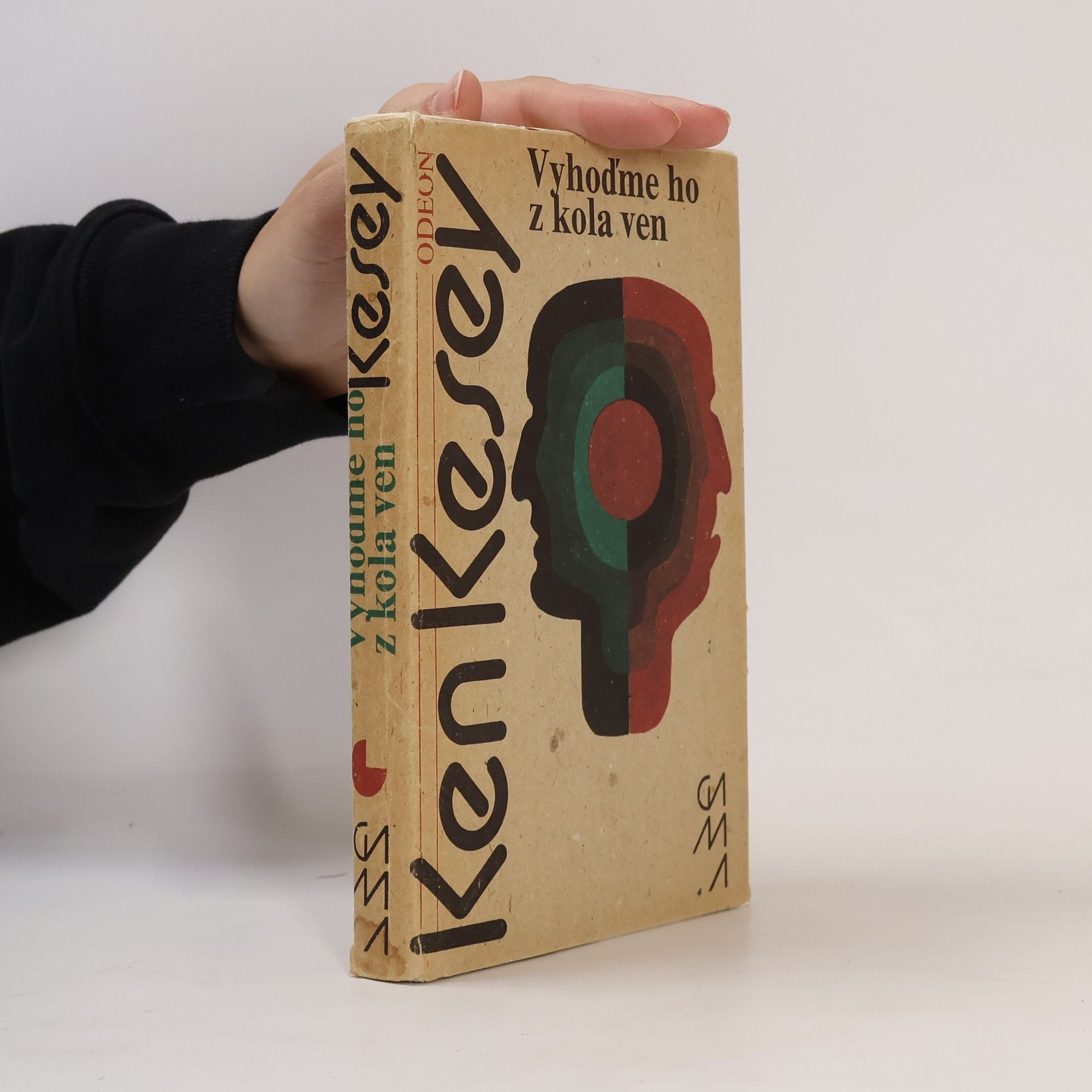 Ken Kesey Vyhoďme ho z kola ven
