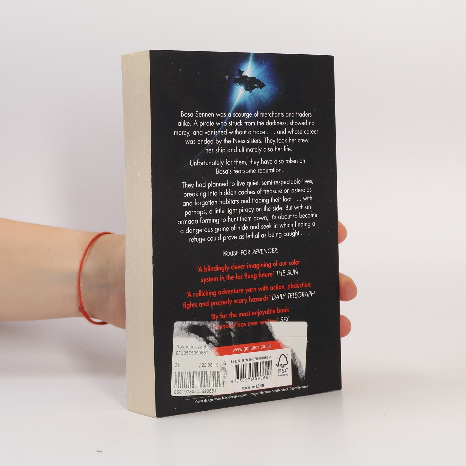 Alastair Reynolds Shadow Captain
