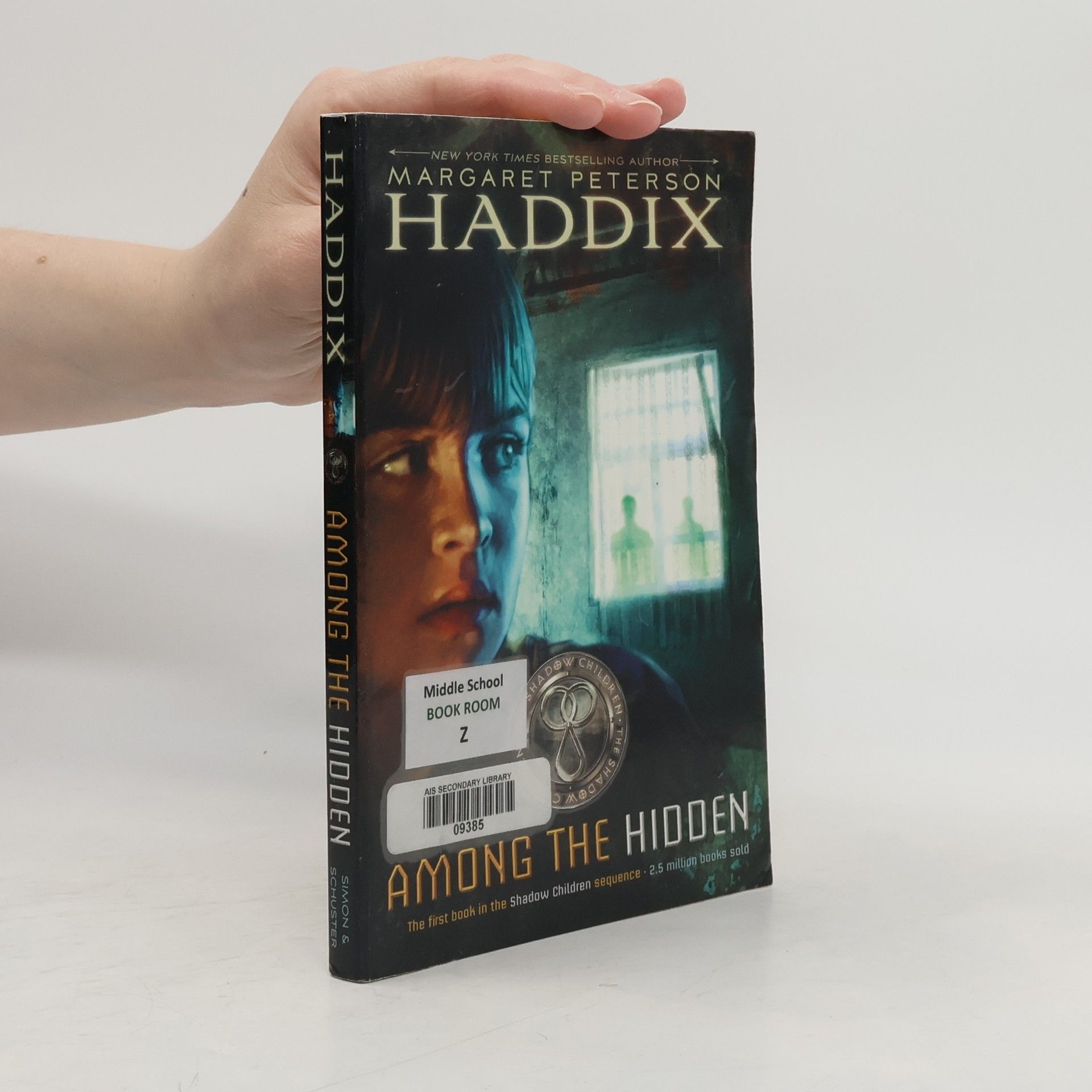 Margaret Peterson Haddix Among the Hidden