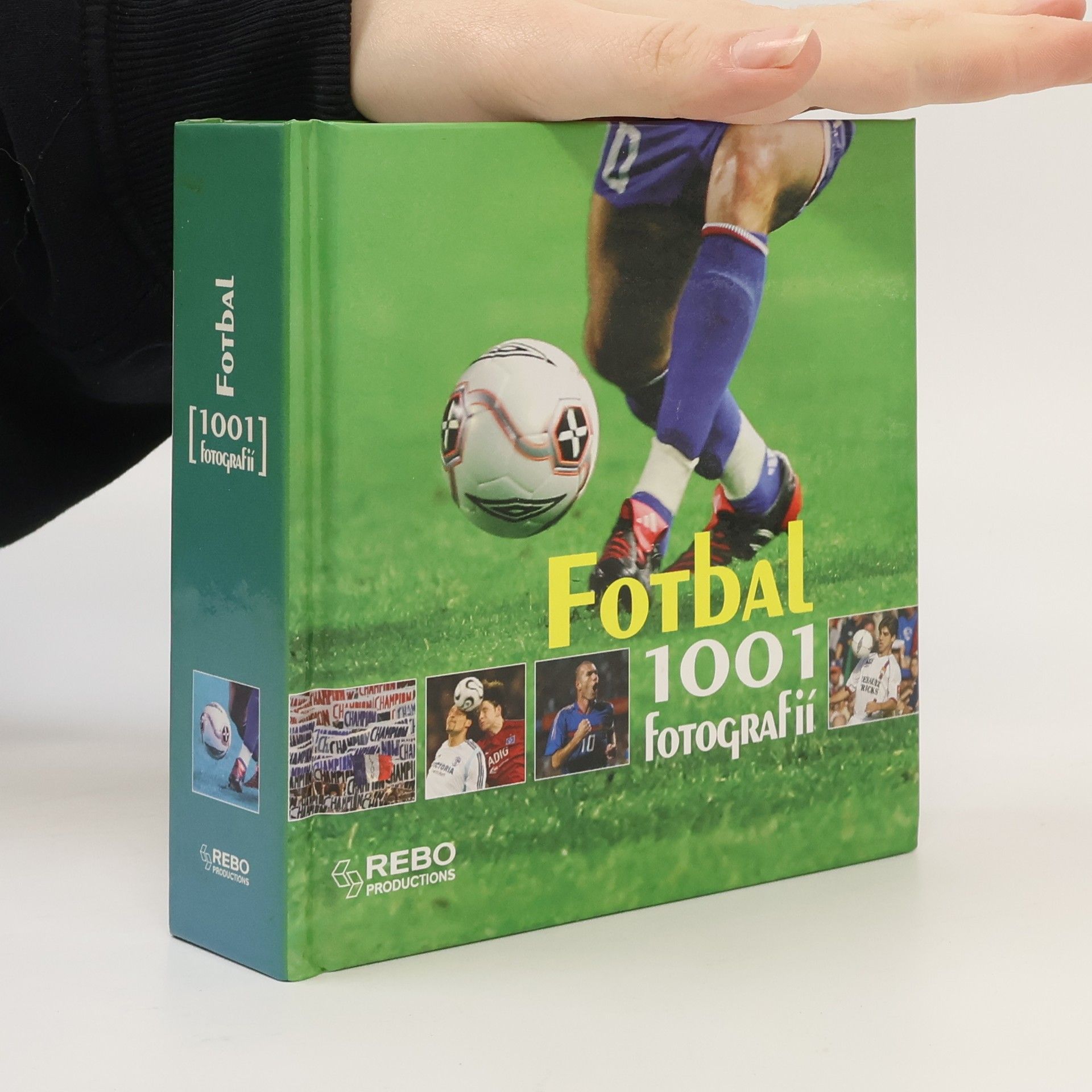 Marie Kloučková Fotbal. 1001 fotografií