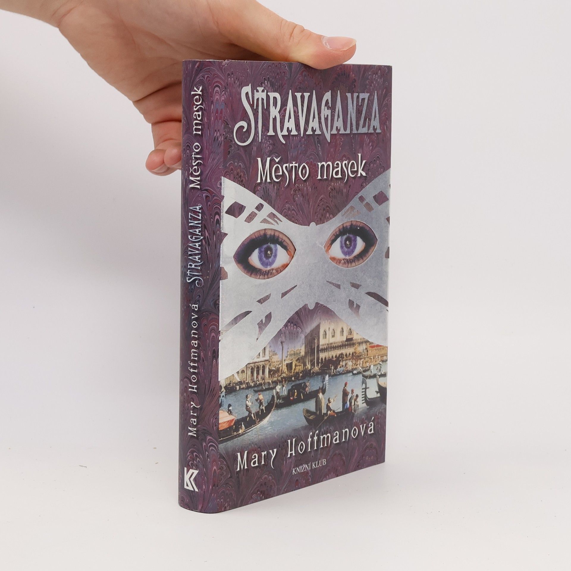 Mary Hoffman Stravaganza. Město masek