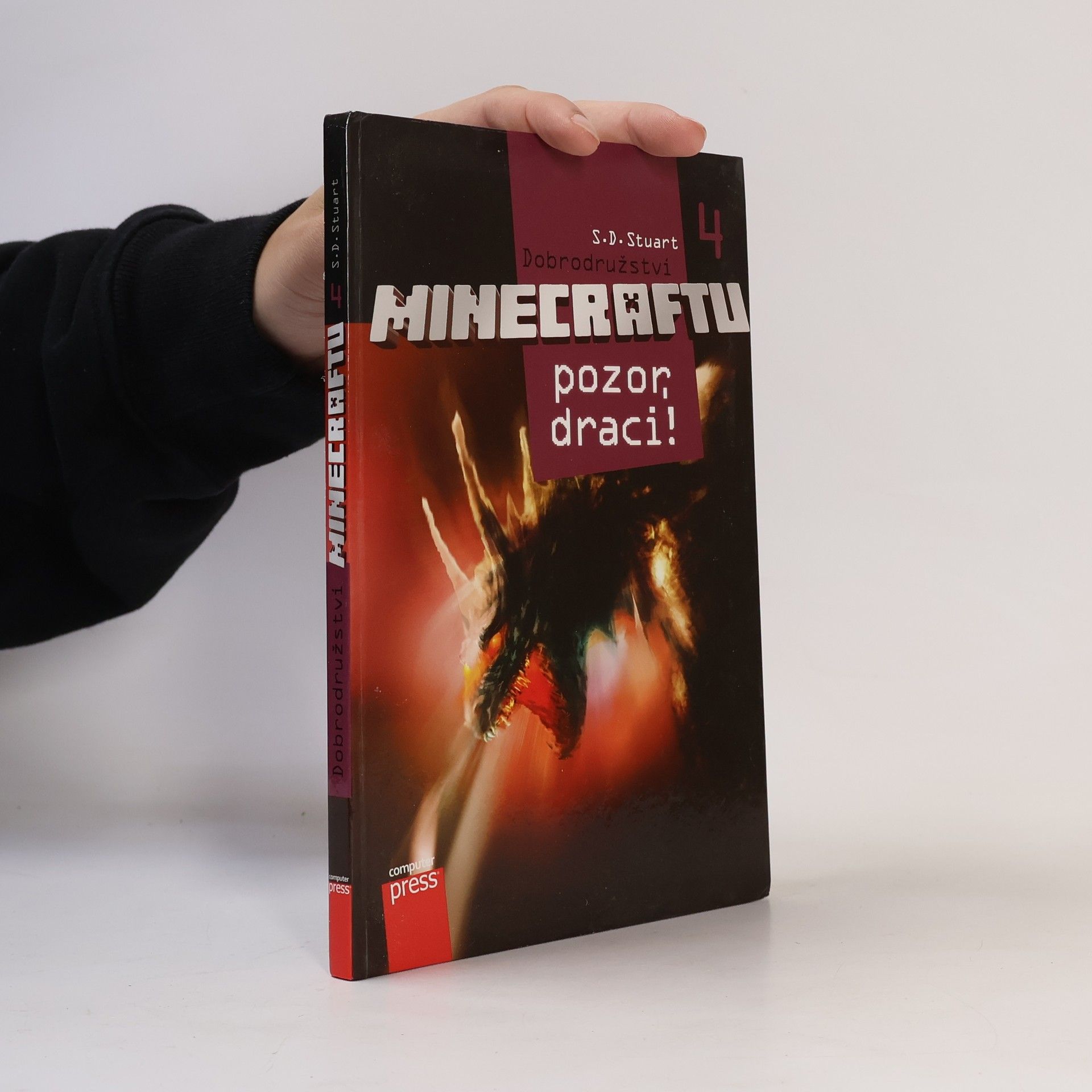 Steve DeWinter Dobrodružství Minecraftu 4. Pozor, draci!