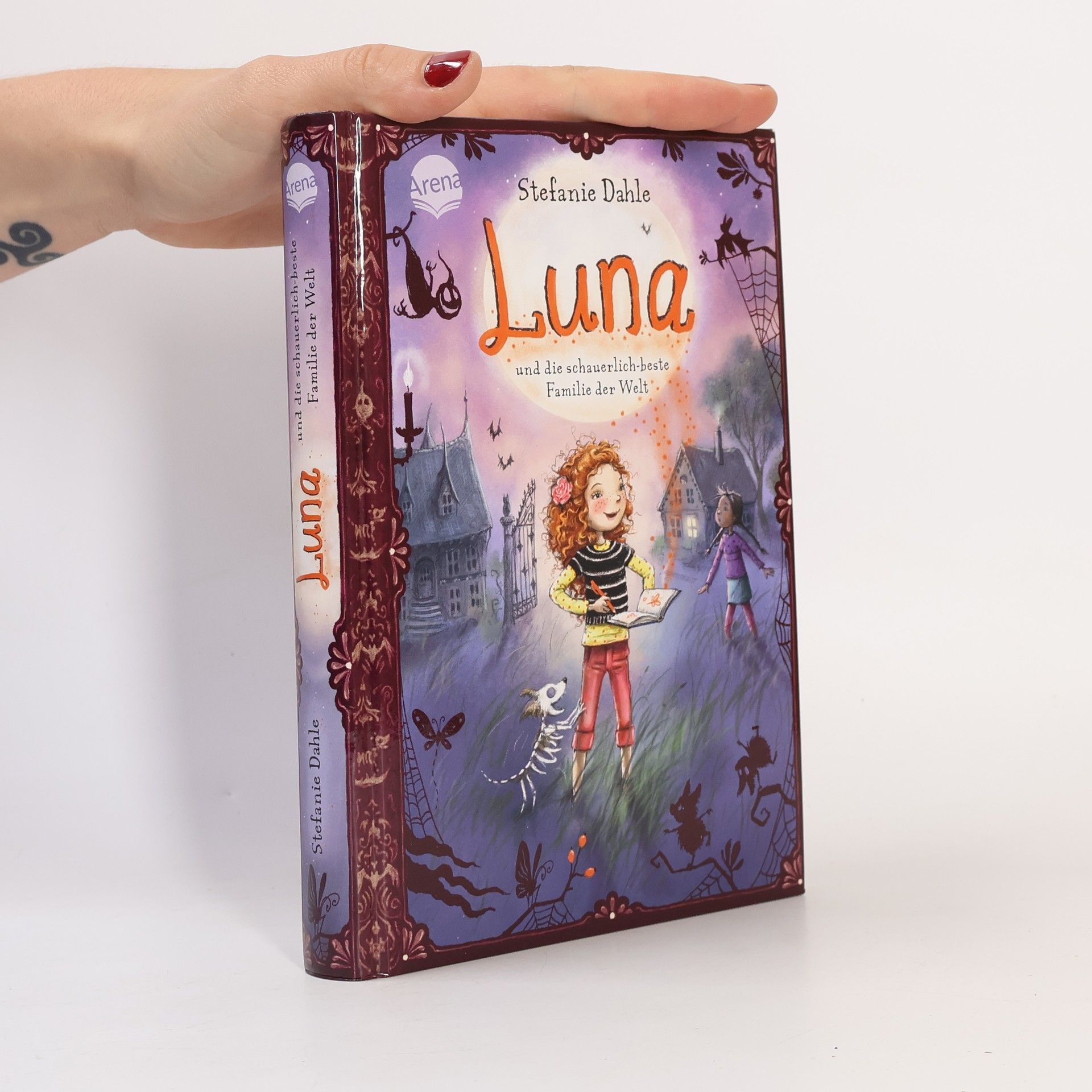 Stefanie Dahle Luna und die schauerlich-beste Familie der Welt