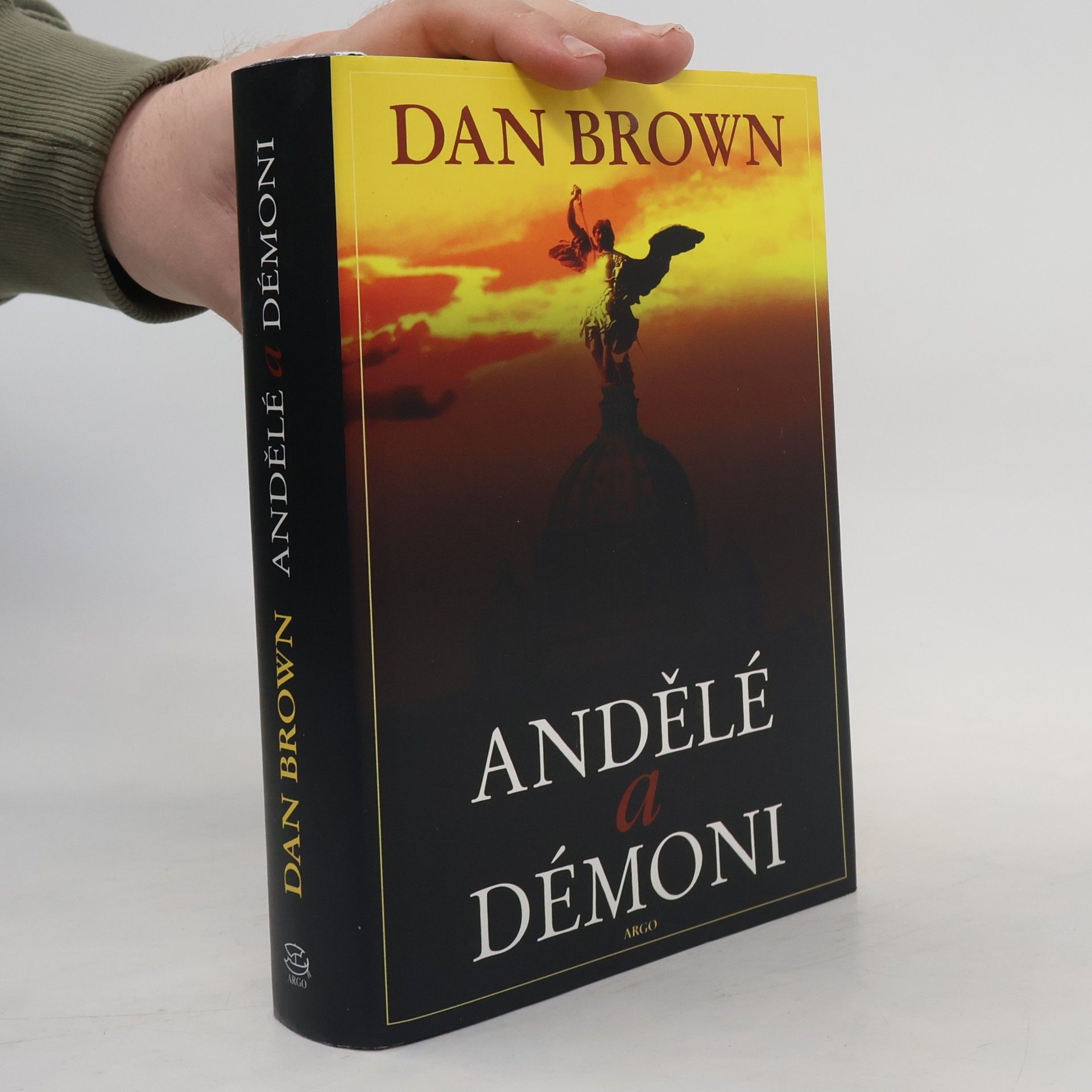 Dan Brown Andělé a démoni