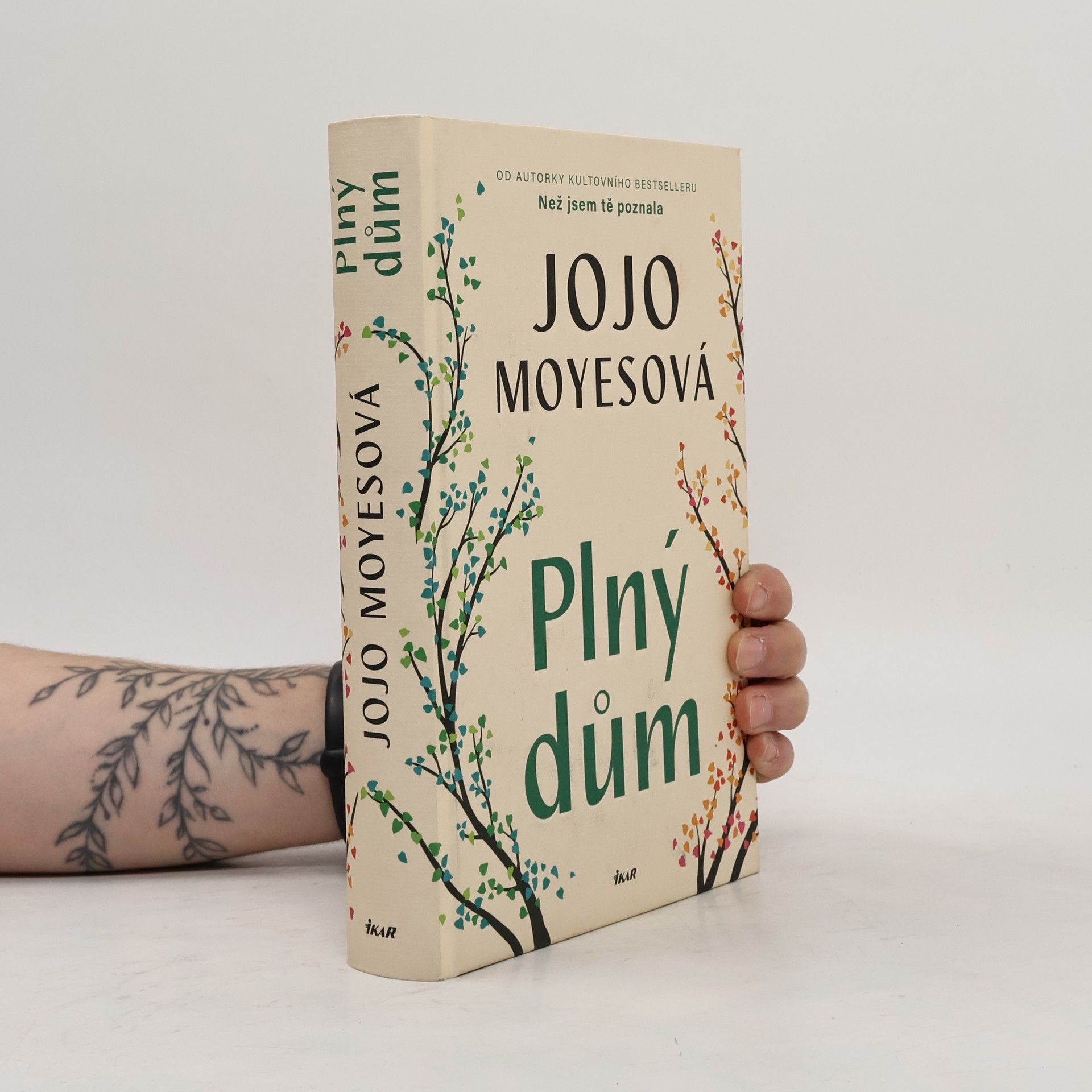 Lucie Mikolajková Plný dům