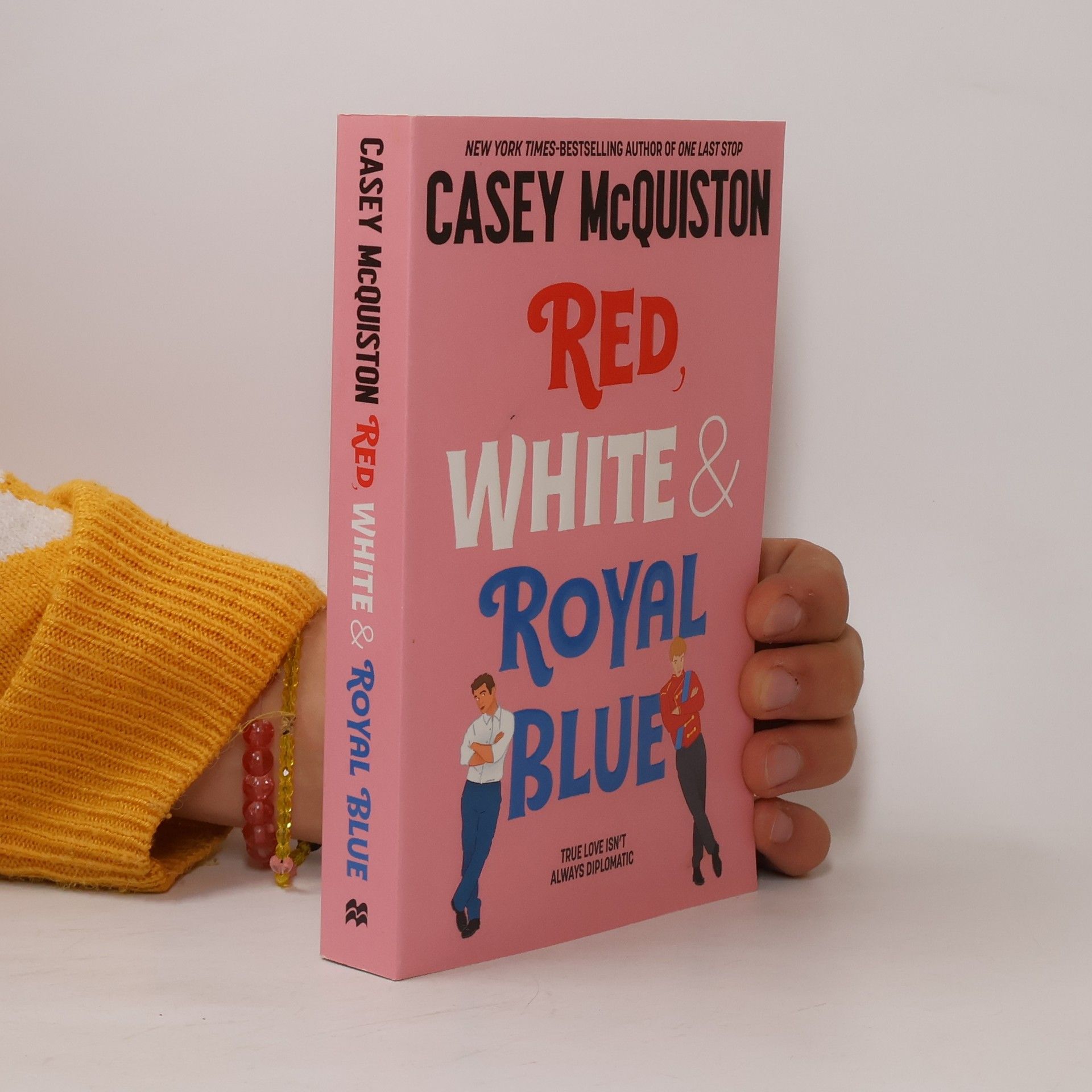Casey McQuiston Red, white & royal blue