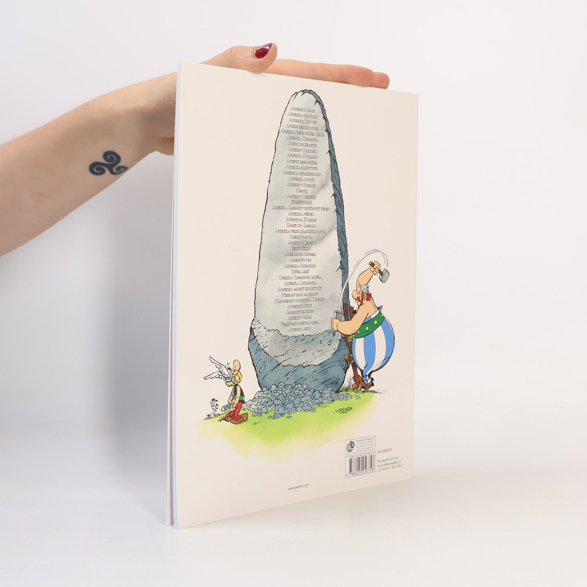 René Goscinny Asterix 2 - Asterix a zlatý srp