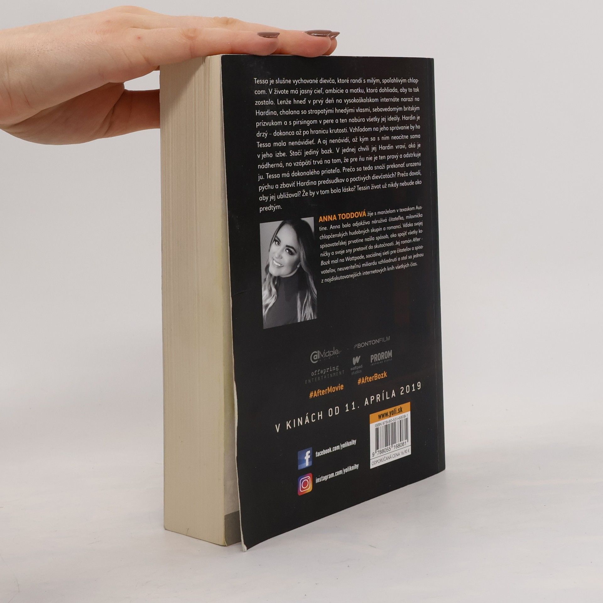 Anna Todd Bozk