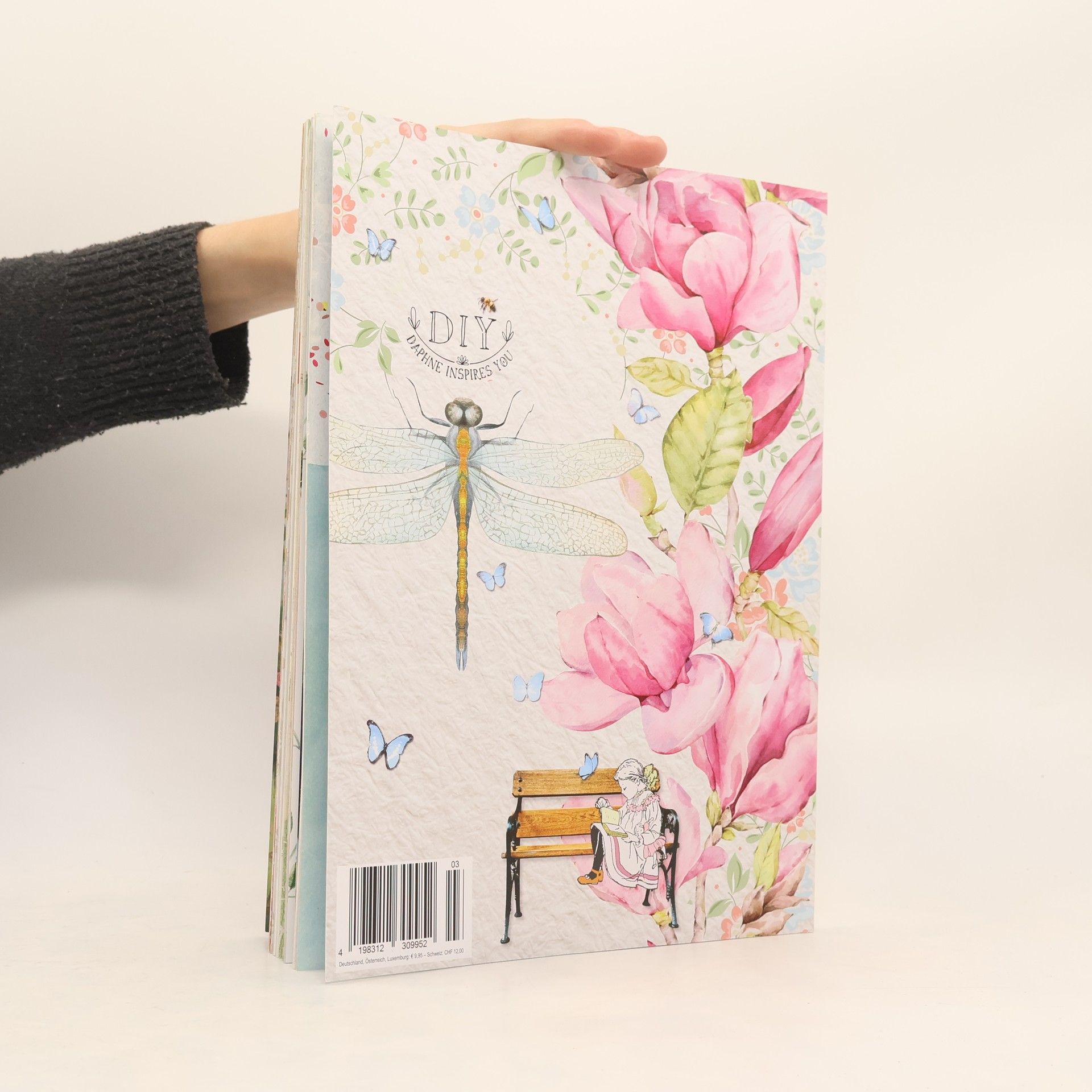 Various authors Daphne's Diary 3/2026
