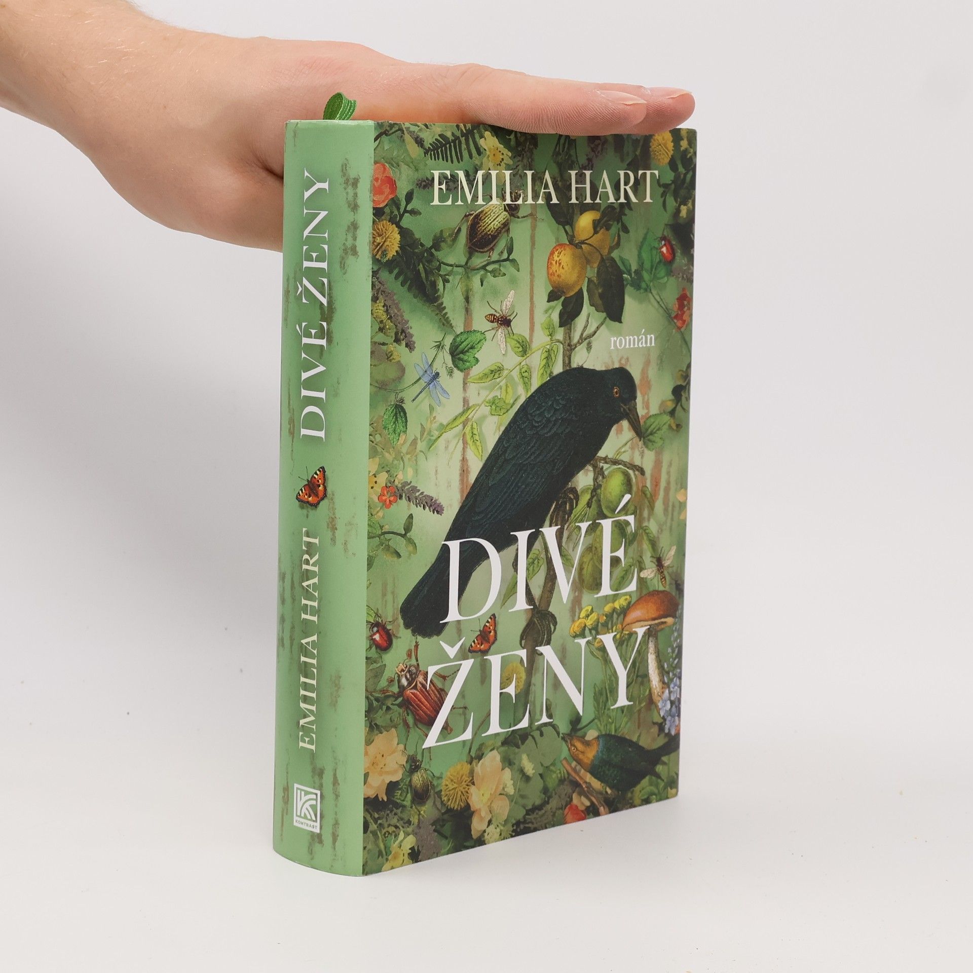 Emilia Hart Divé ženy