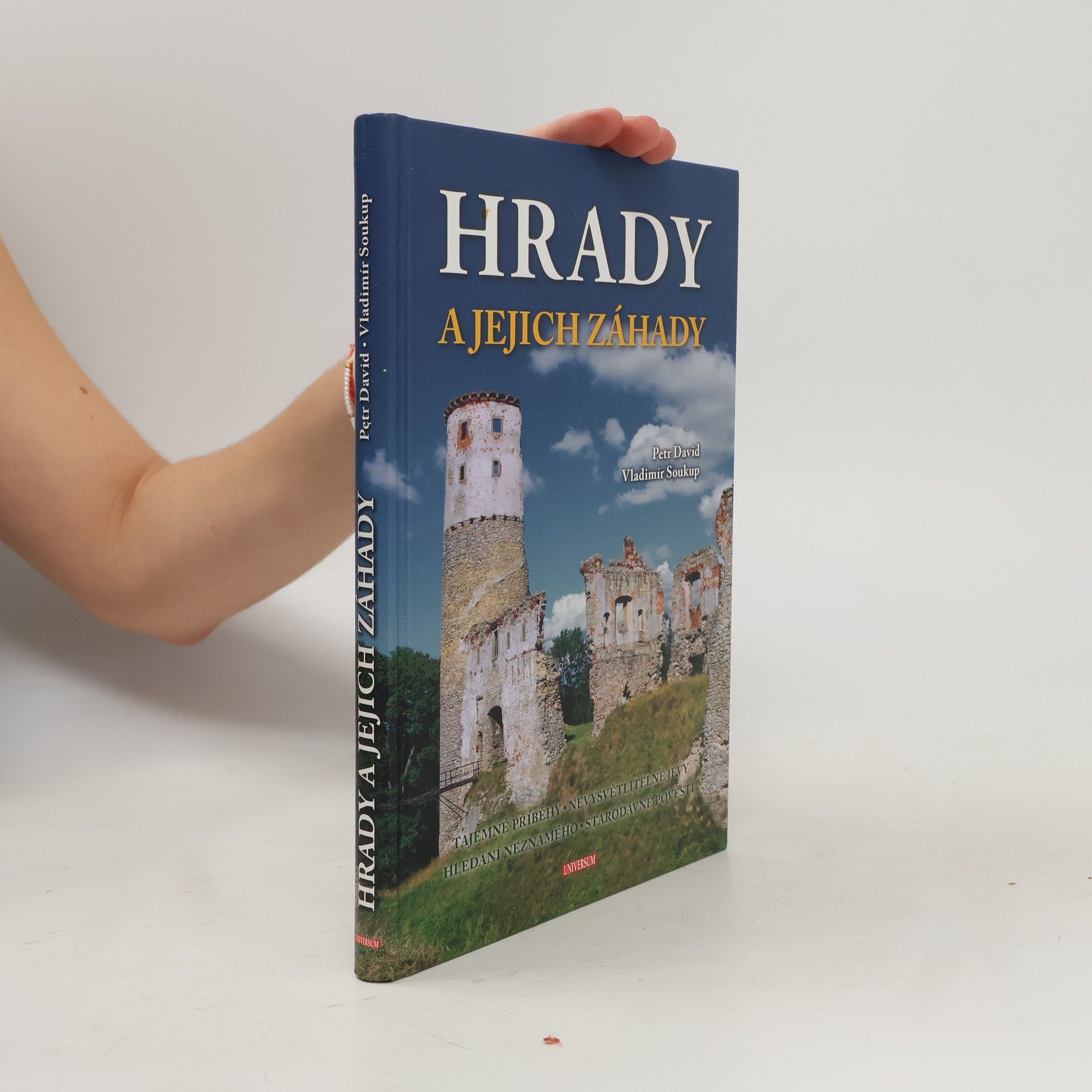 P. David Hrady a jejich záhady