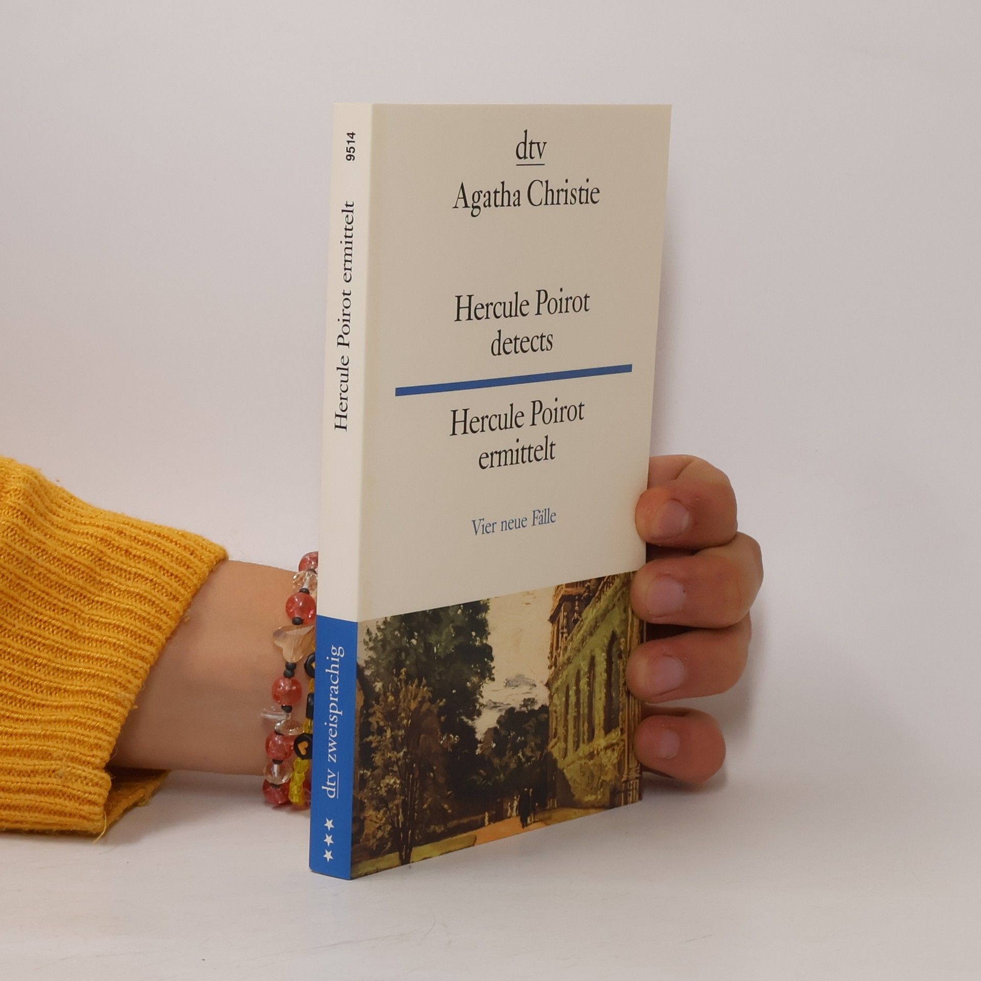 Agatha Christie Hercule Poirot Detects. Hercule Poirot ermittelt.
