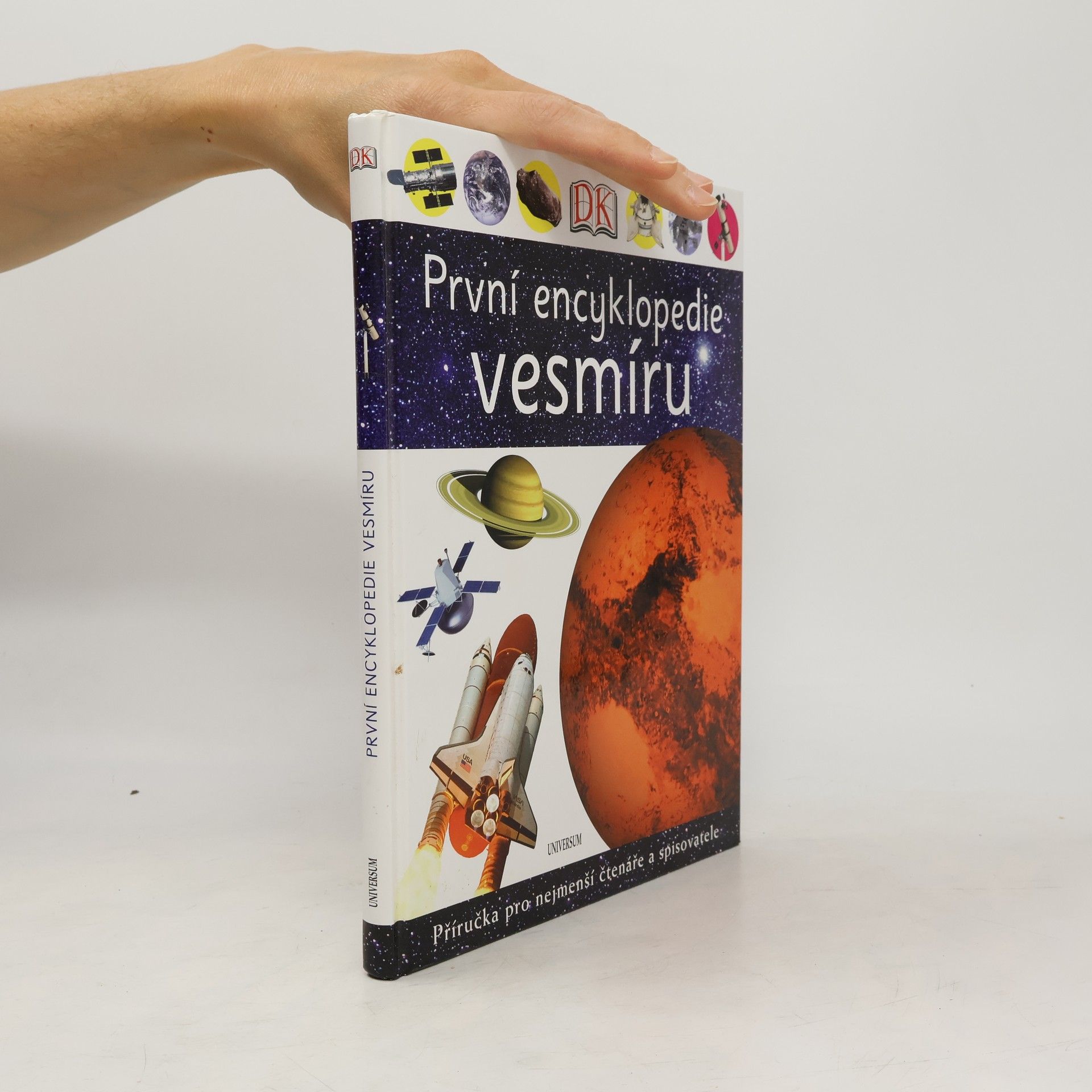 Kolektív autorov První encyklopedie vesmíru