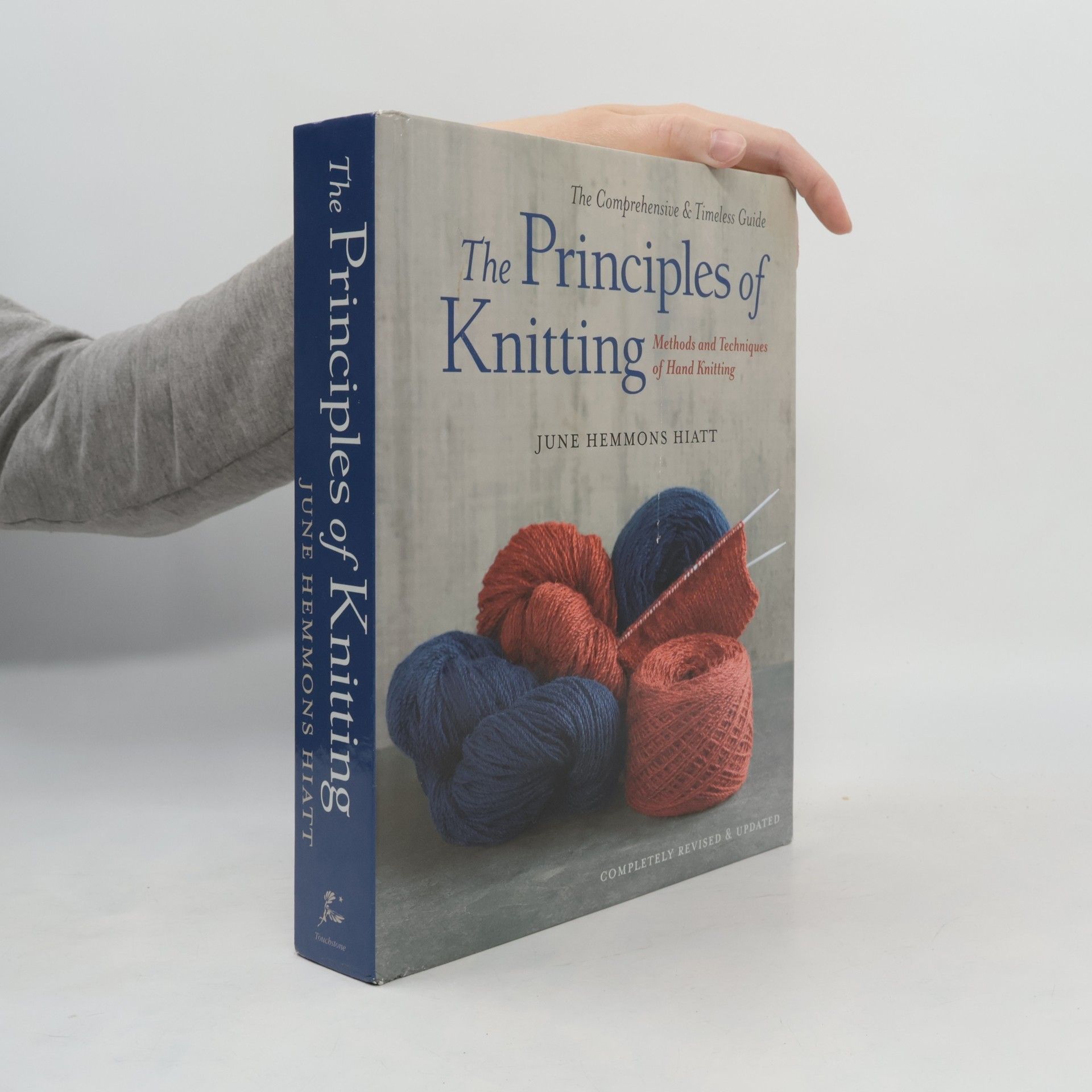 June Hemmons Hiatt The Principles of Knitting