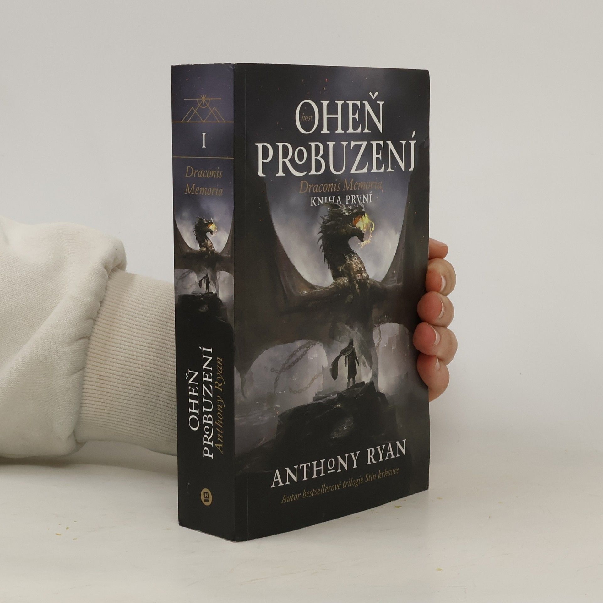 Anthony Ryan Oheň probuzení