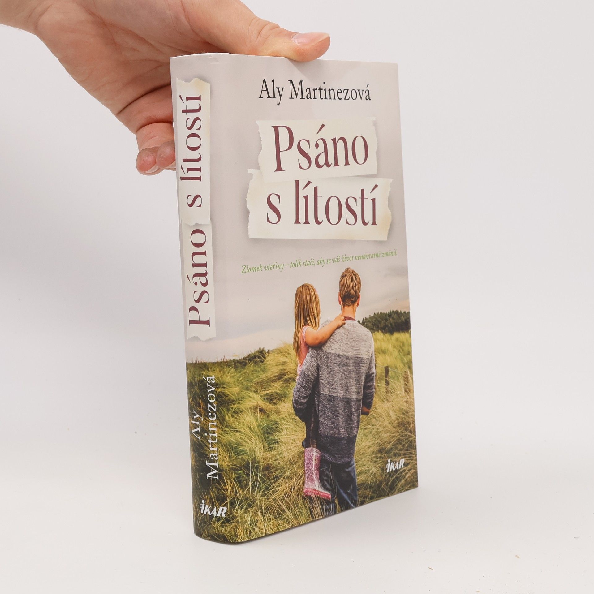 Aly Martinez Psáno s lítostí