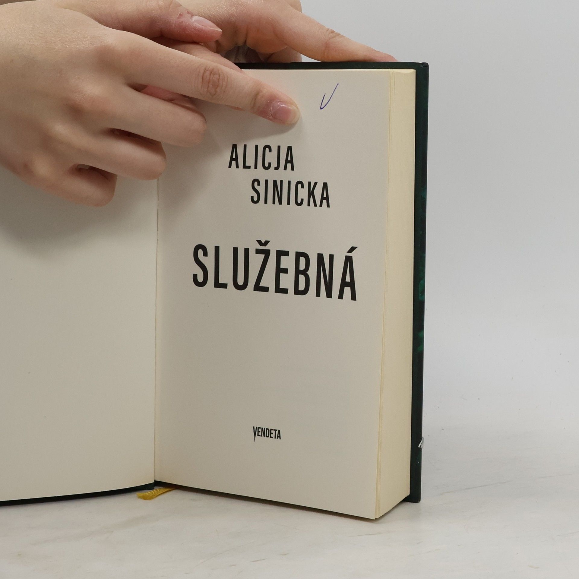 Alicja Sinicka Služebná