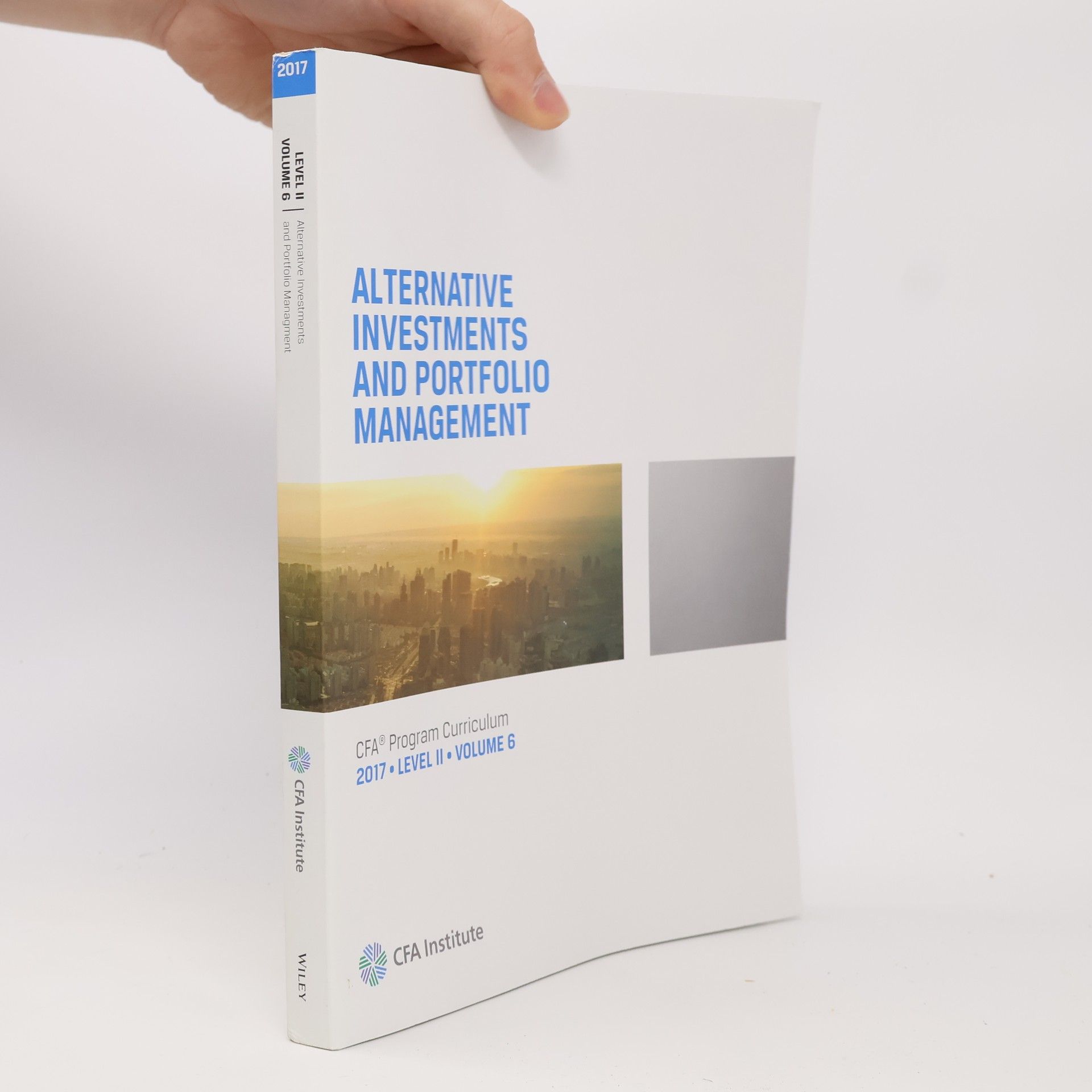 Collectif d'auteurs Alternative Investments and Portfolio Management