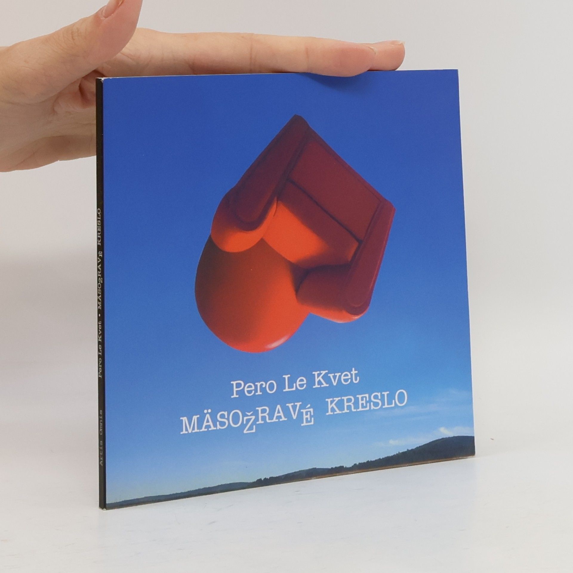Pero Le Kvet Mäsožravé kreslo