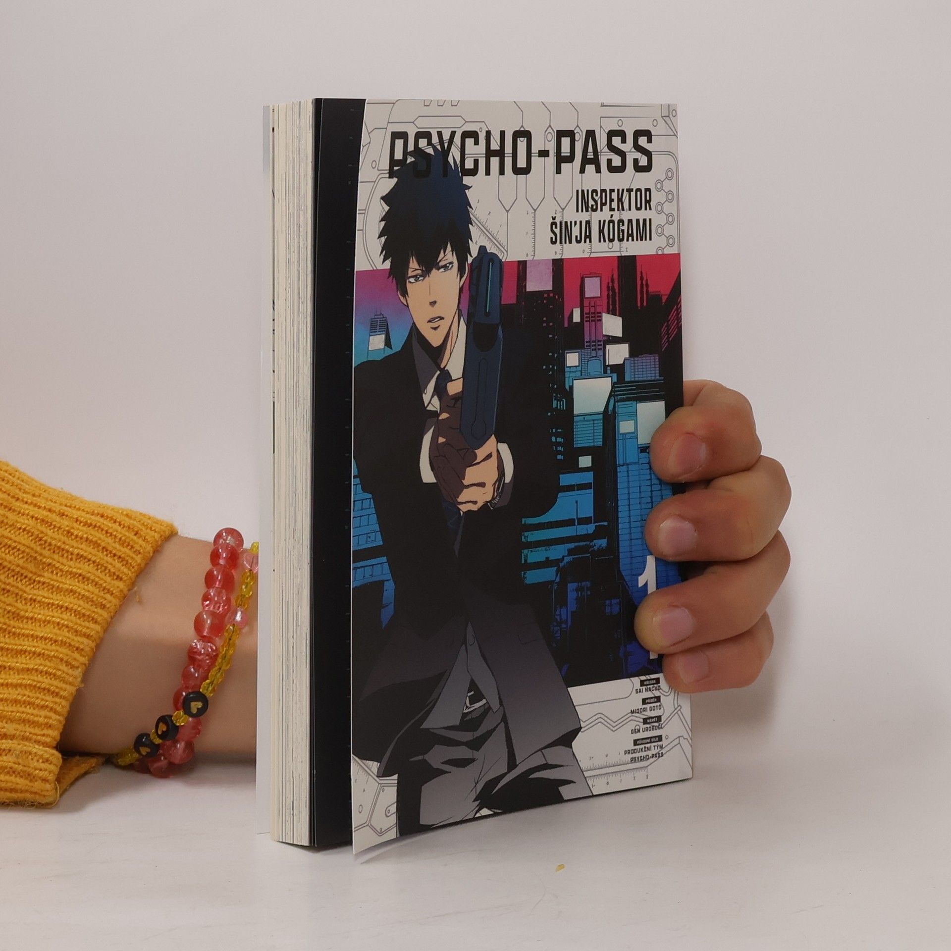 Midori Goto Psycho-pass 1. Inspektor Šin'ja Kógami