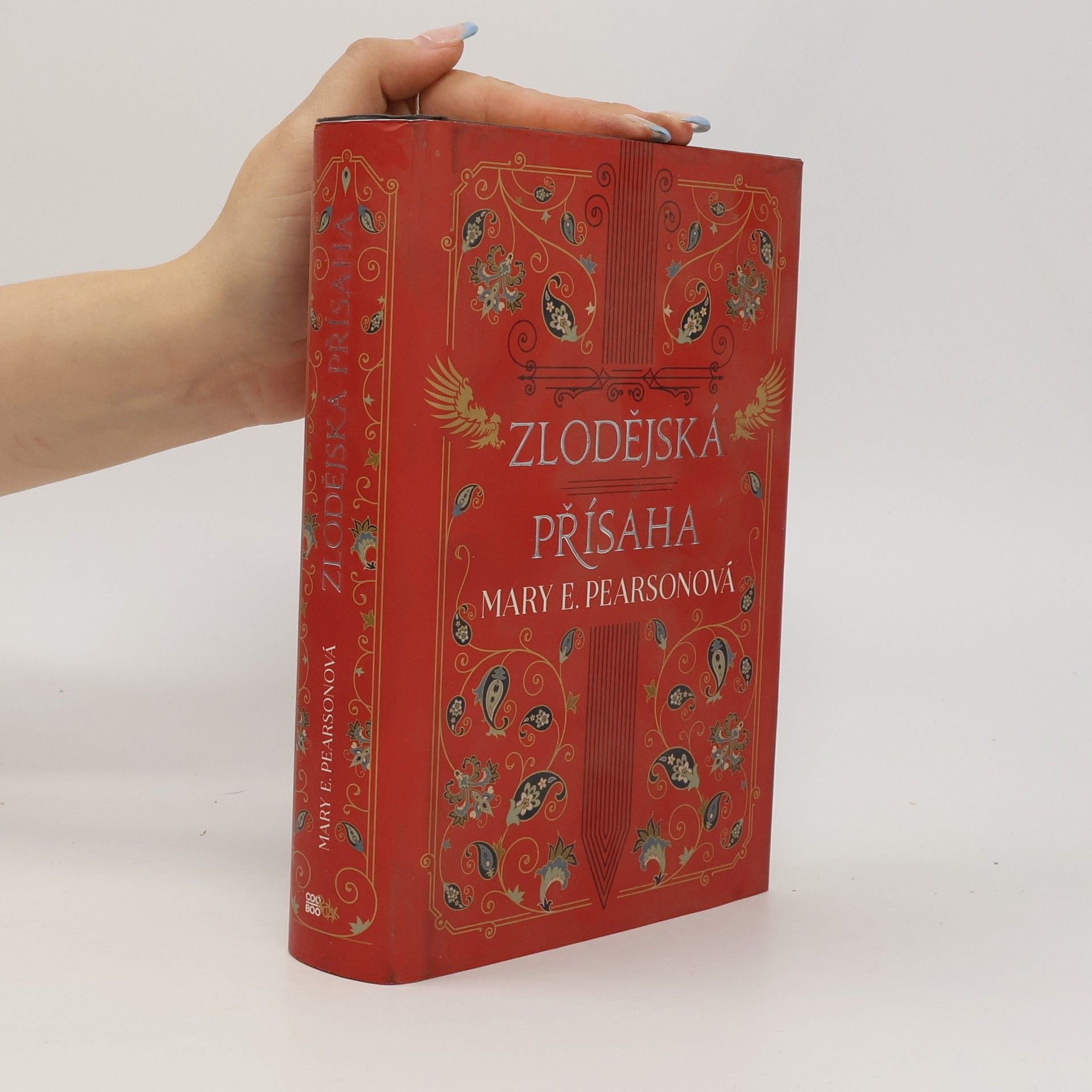 Mary E. Pearson Zlodějská přísaha