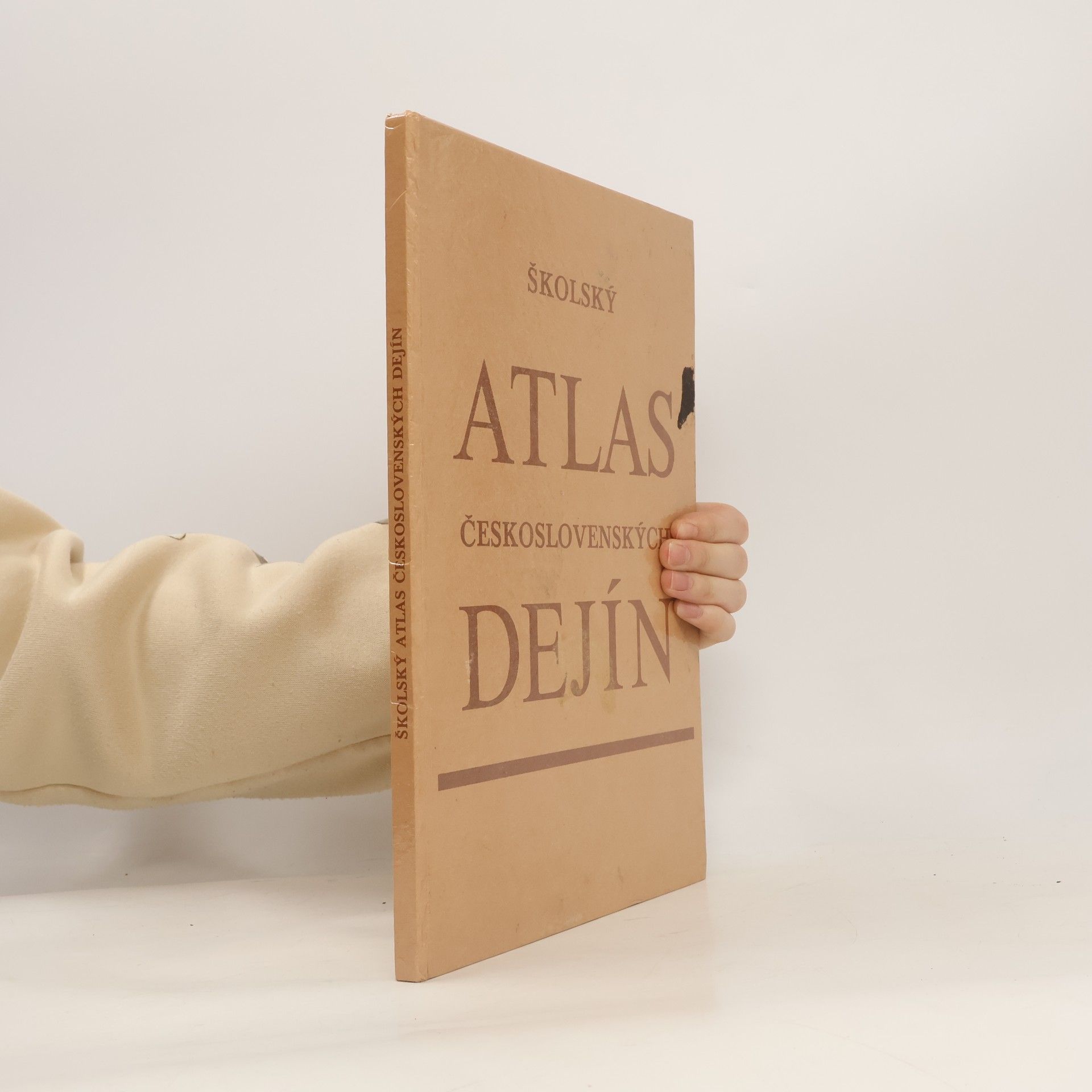 Autorenkollektiv Školský atlas Československých dejín