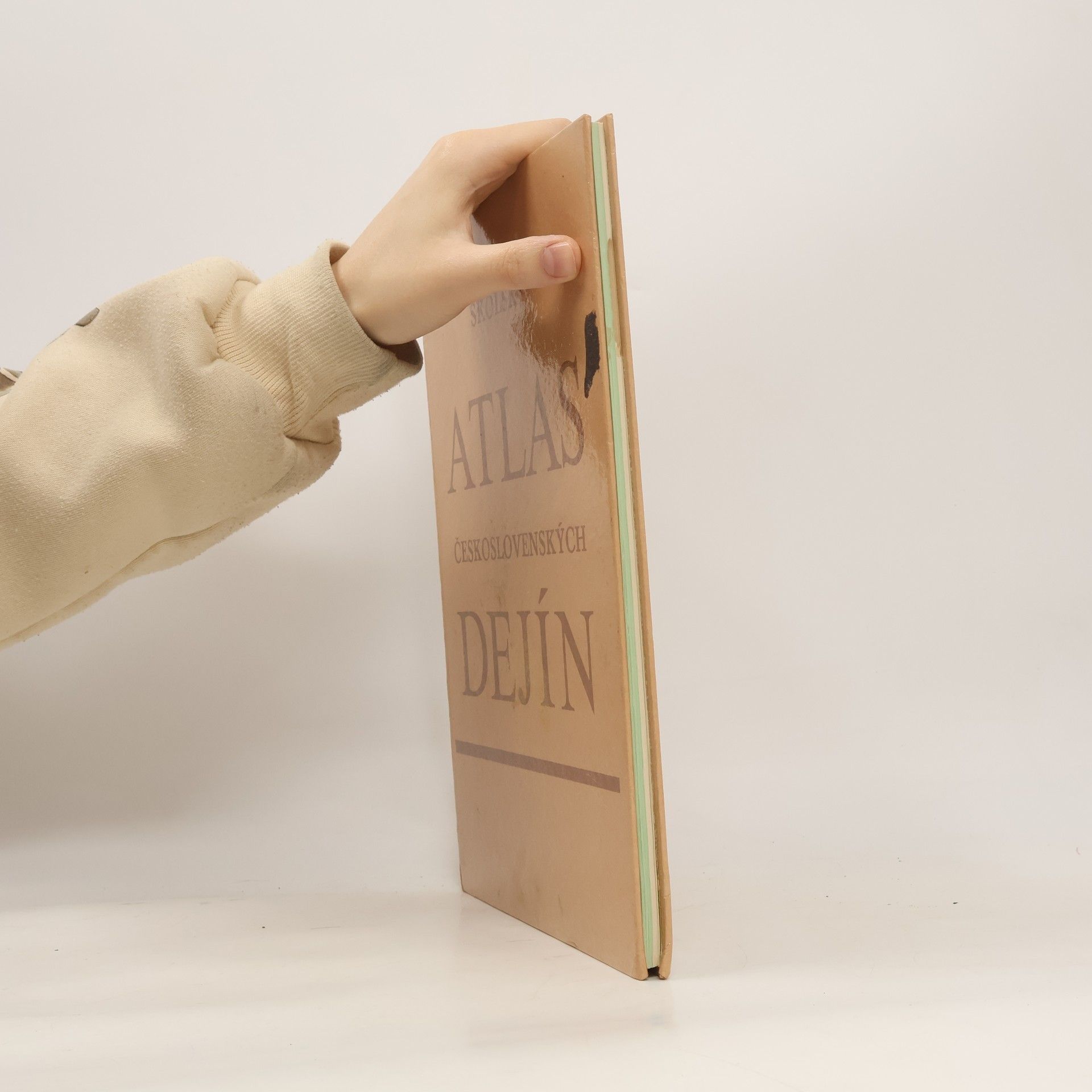 Autorenkollektiv Školský atlas Československých dejín