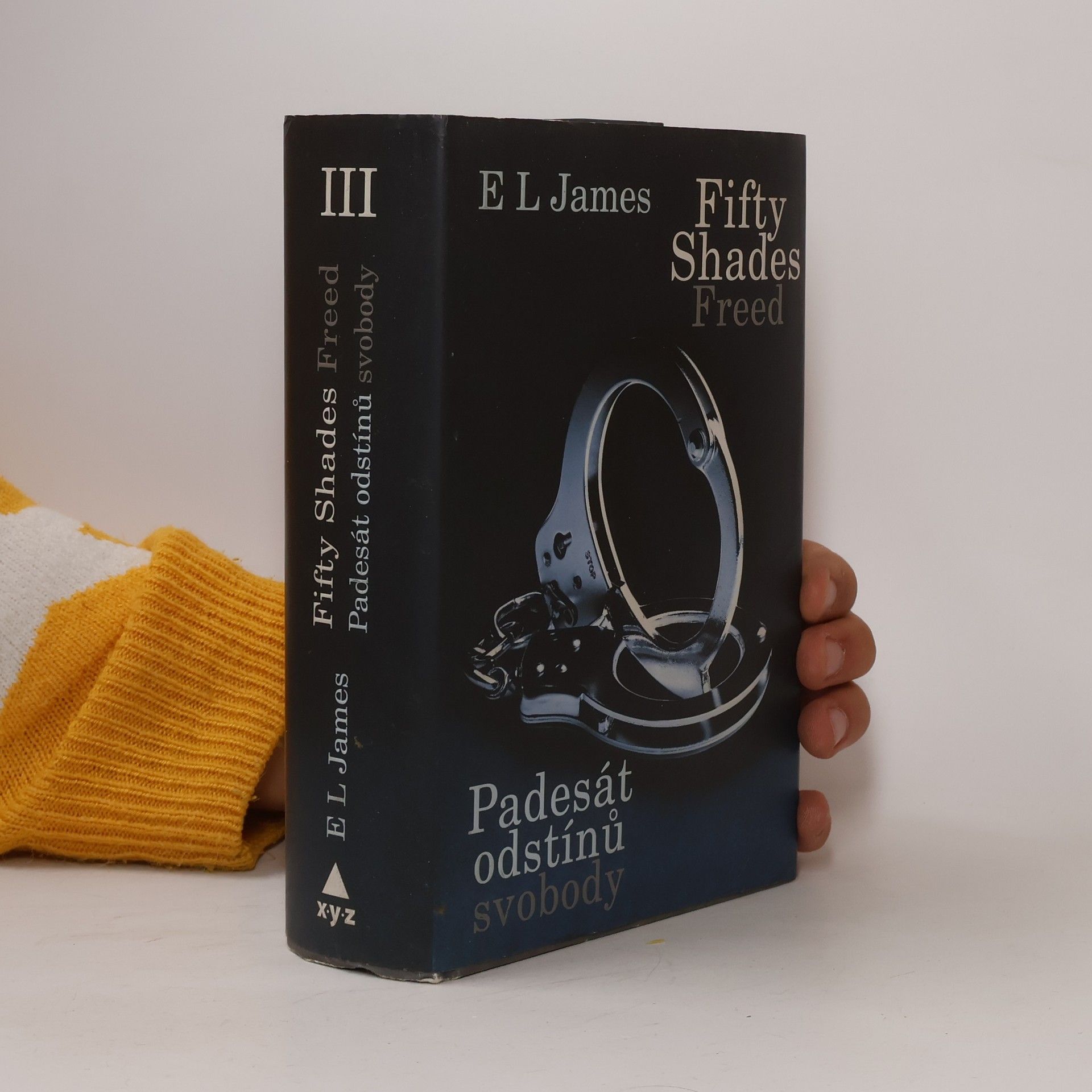 E. L. James Padesát odstínů svobody