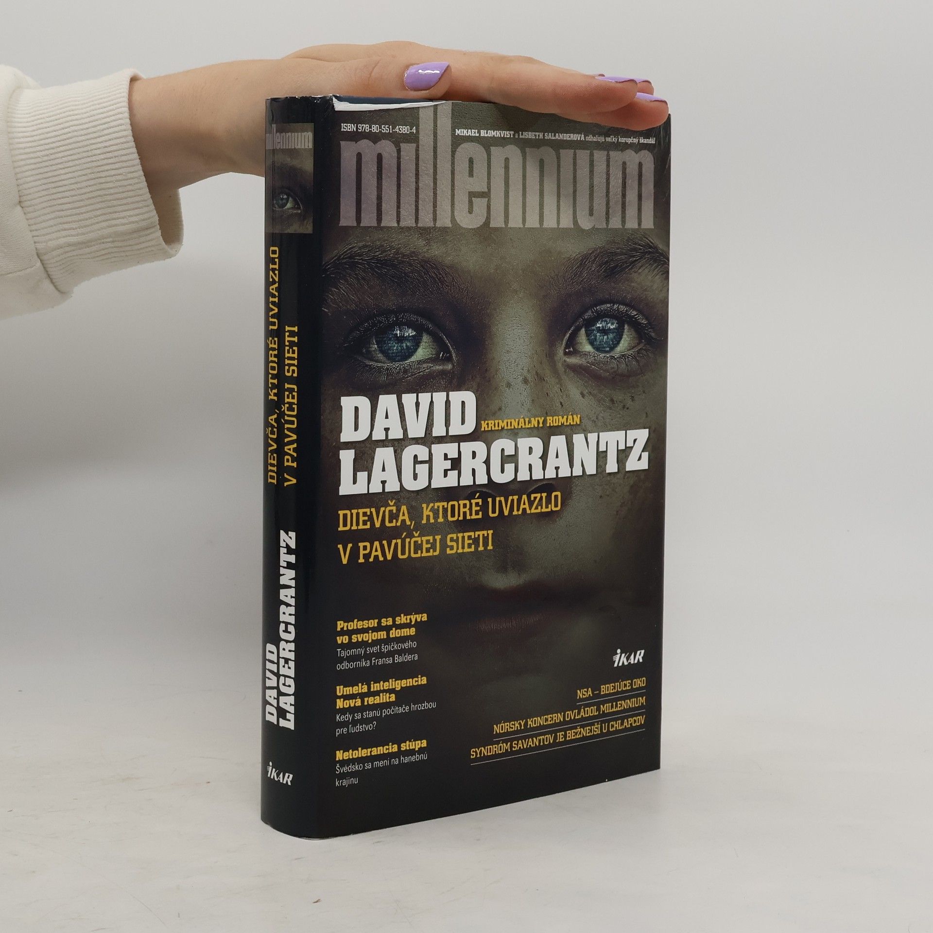 David Lagercrantz Dievča, ktoré uviazlo v pavúčej sieti
