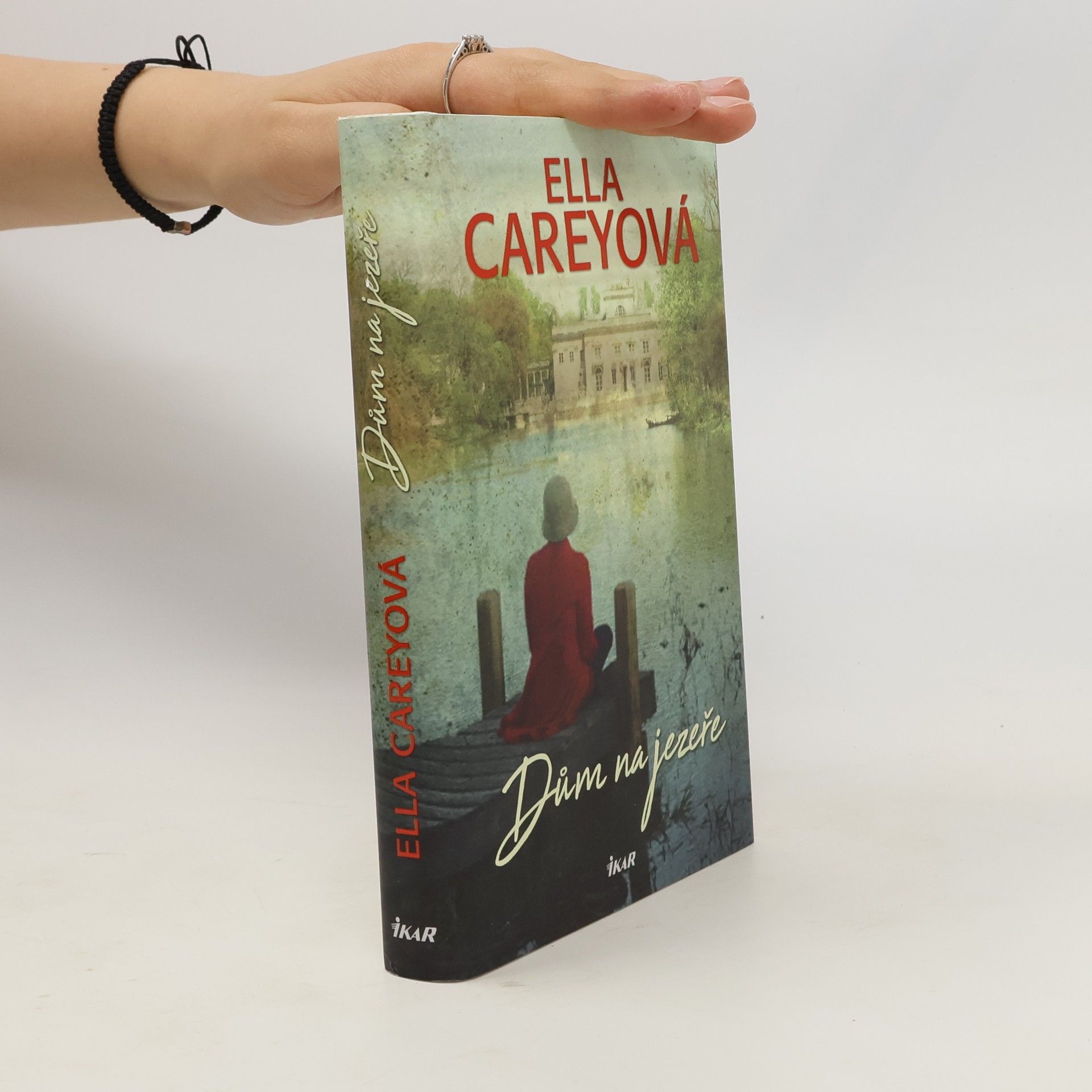 Ella Carey Dům na jezeře