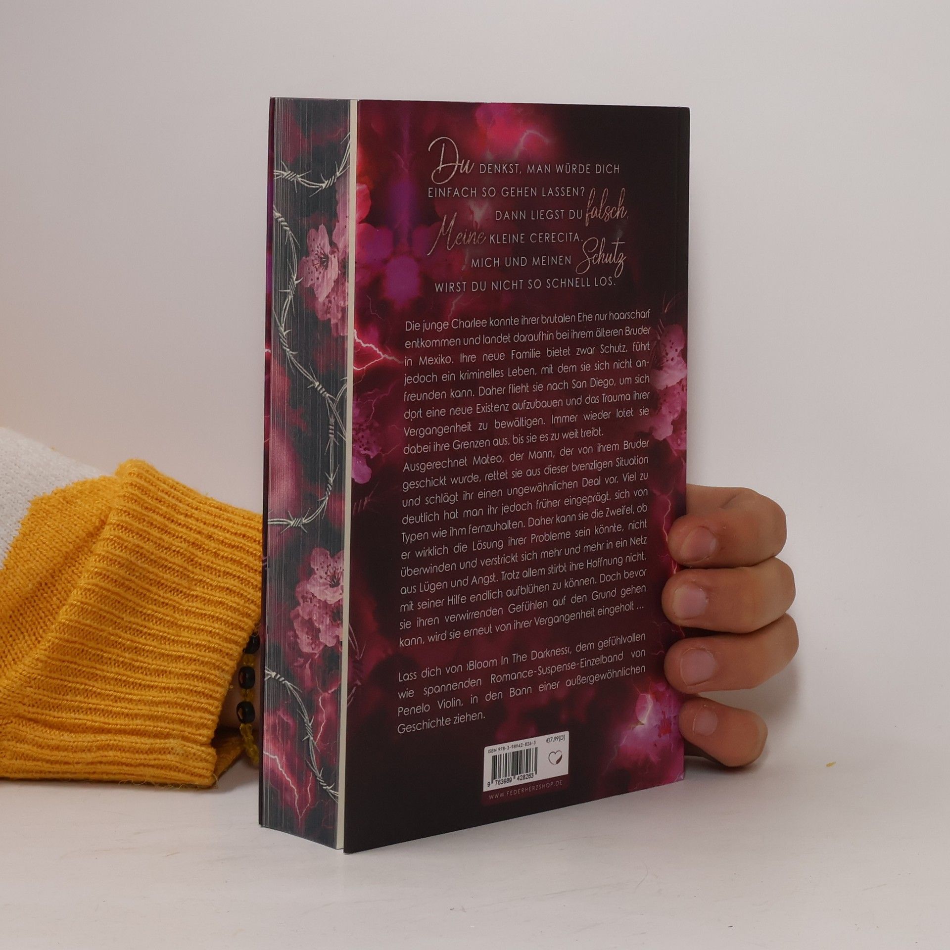 Penelo Violin Bloom in the Darkness - Limitierte Auflage mit Farbschnitt