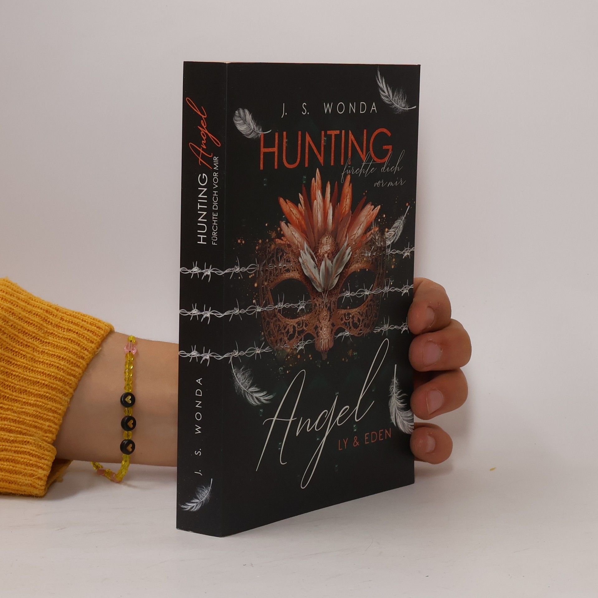 Hunting Angel
