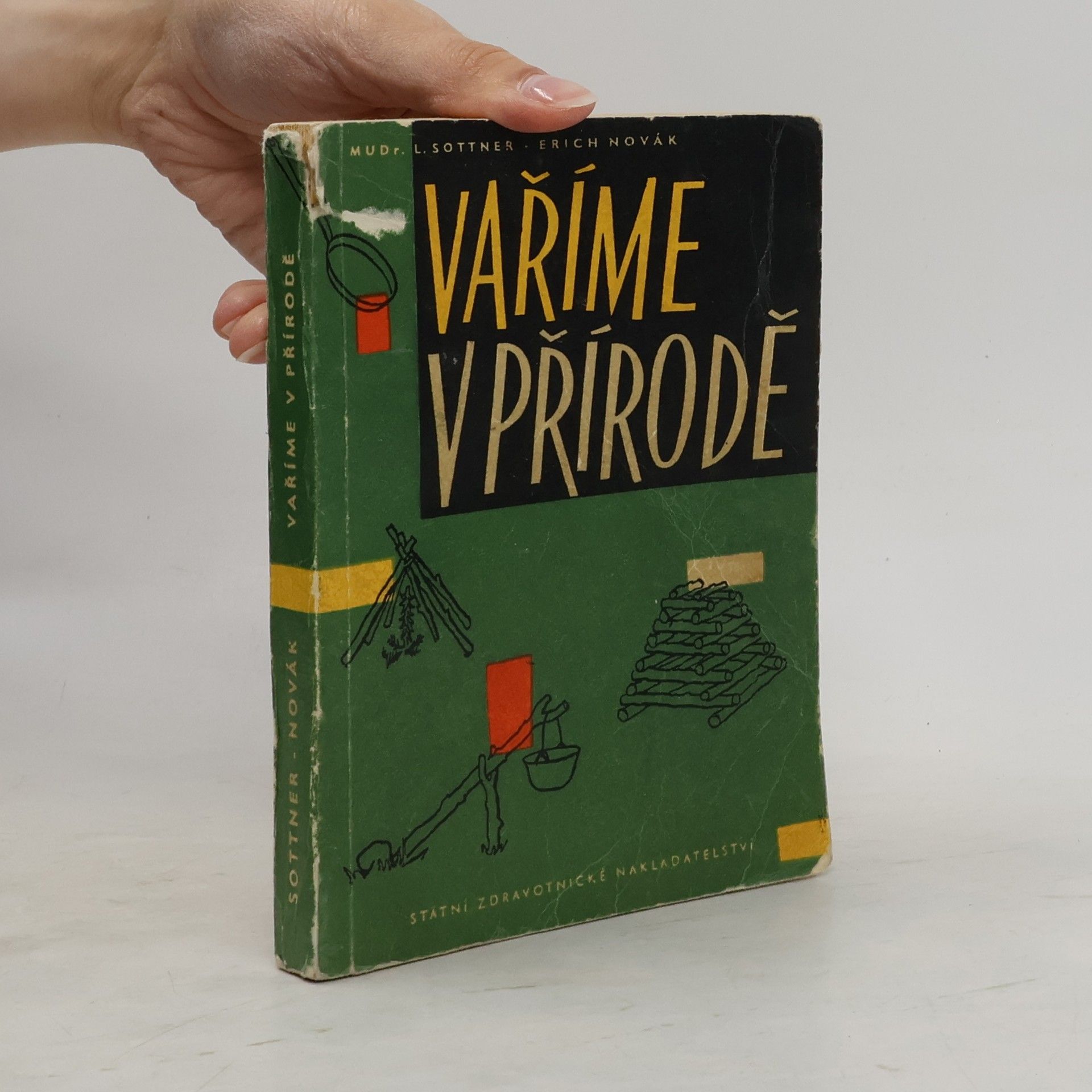 Erich Novák Vaříme v přírodě