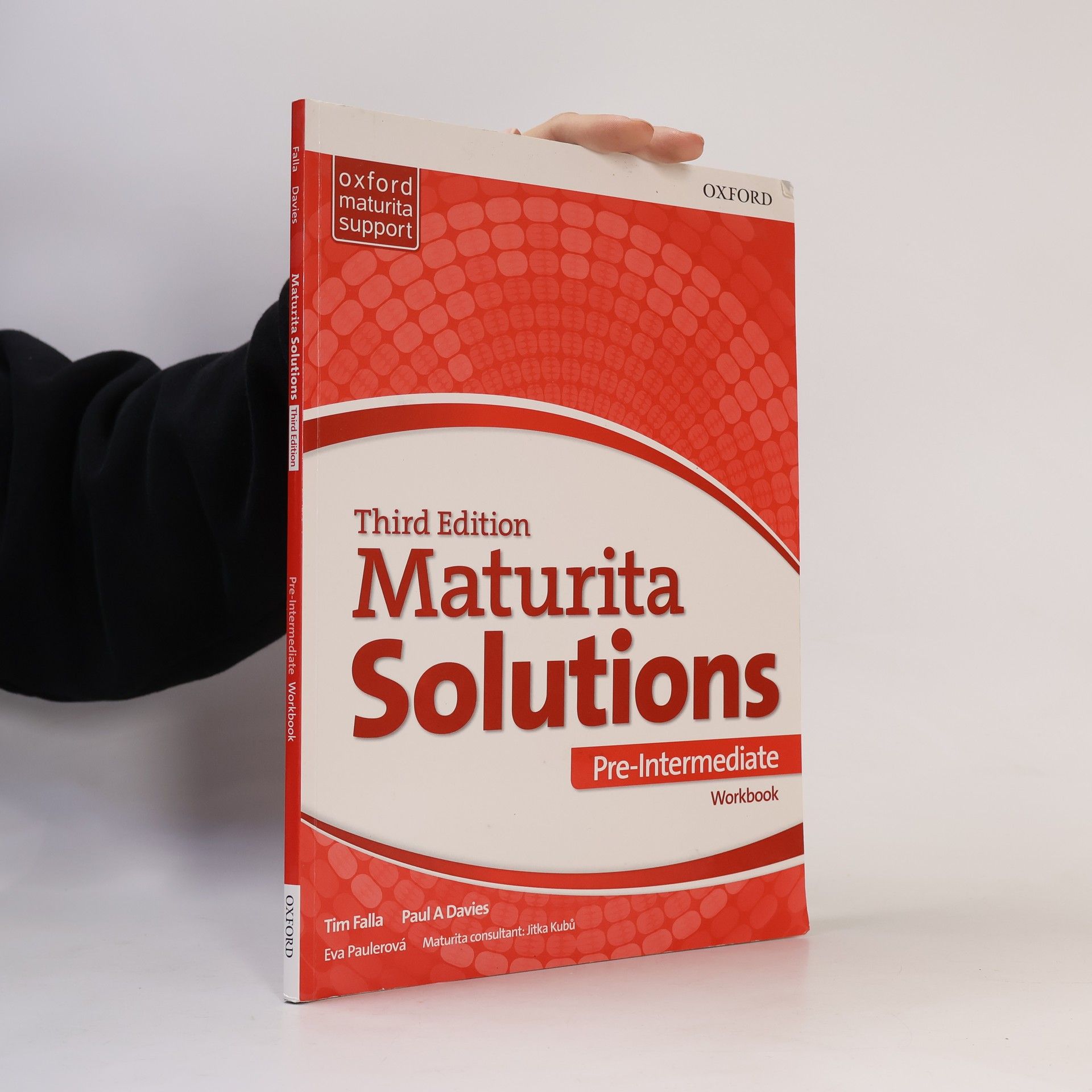Maturita Solutions. Pre-Intermediate. Workbook