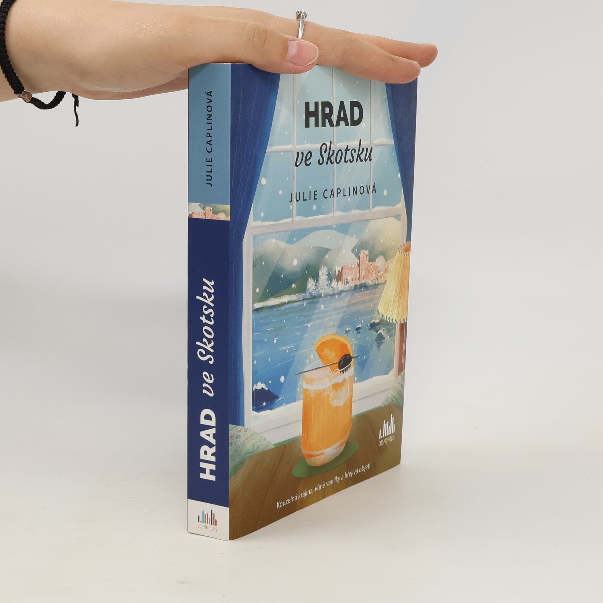 Julie Caplin Hrad ve Skotsku
